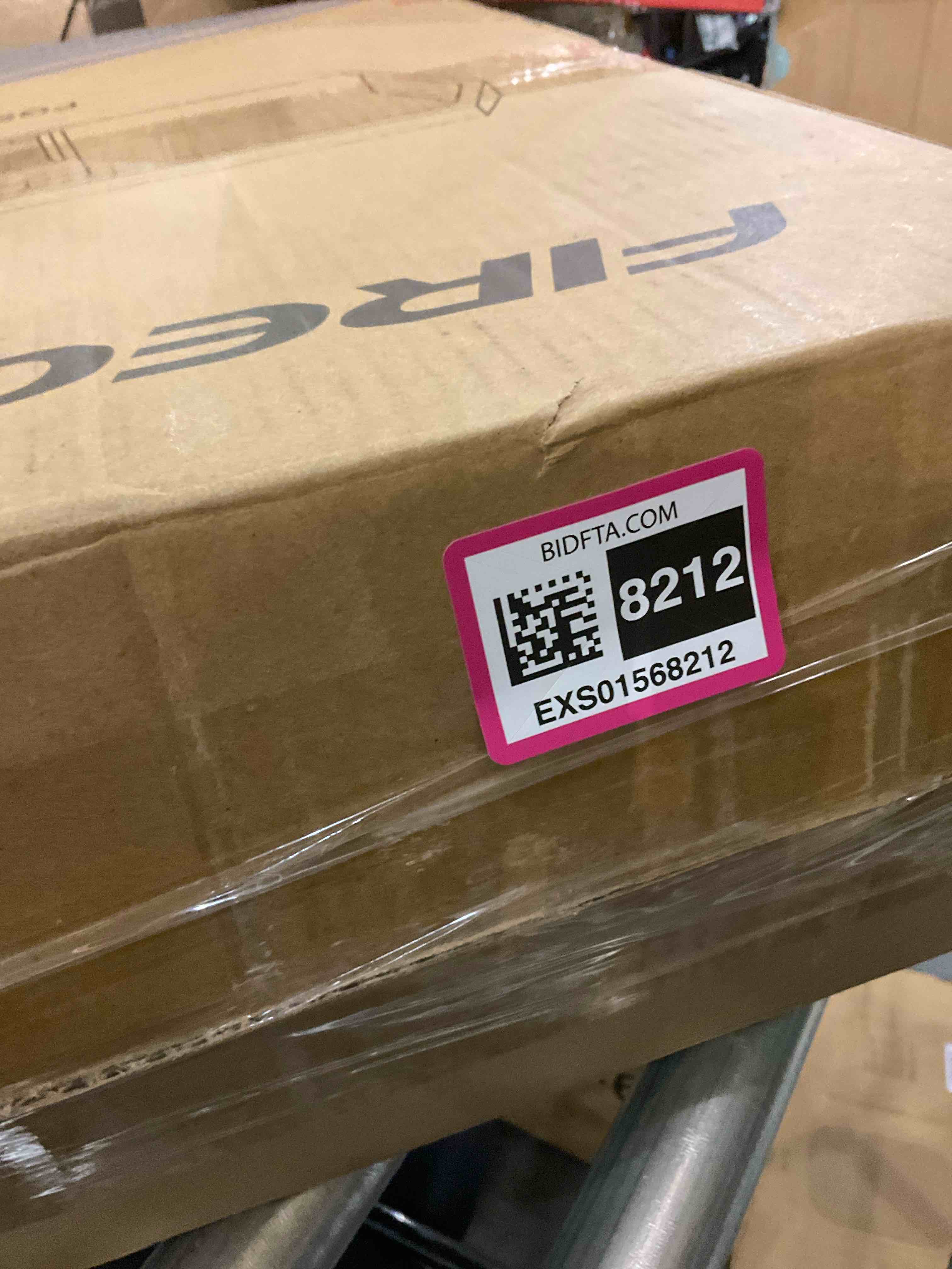 https://s3.amazonaws.com/lotting-images-prod/BargainHunt/EXS01568212_1715956330319.jpeg