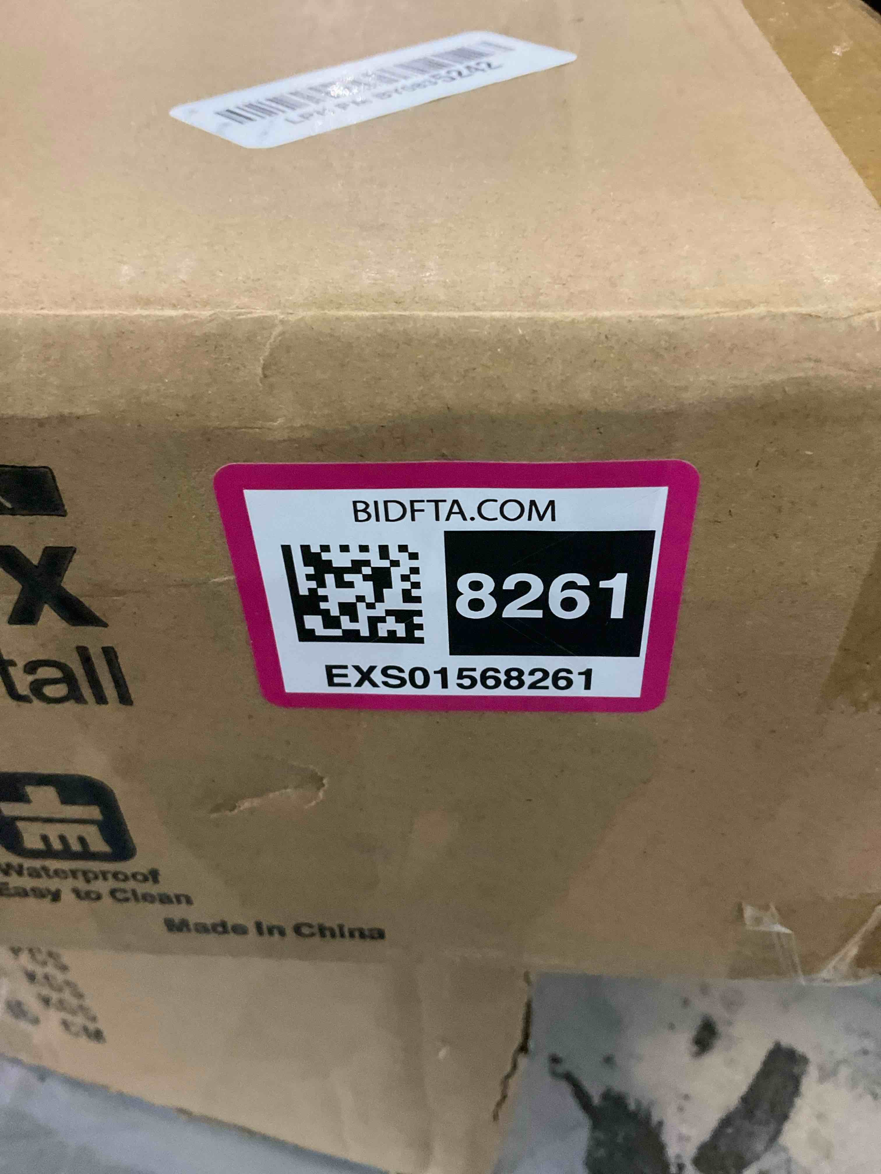 https://s3.amazonaws.com/lotting-images-prod/BargainHunt/EXS01568261_1715973149564.jpeg