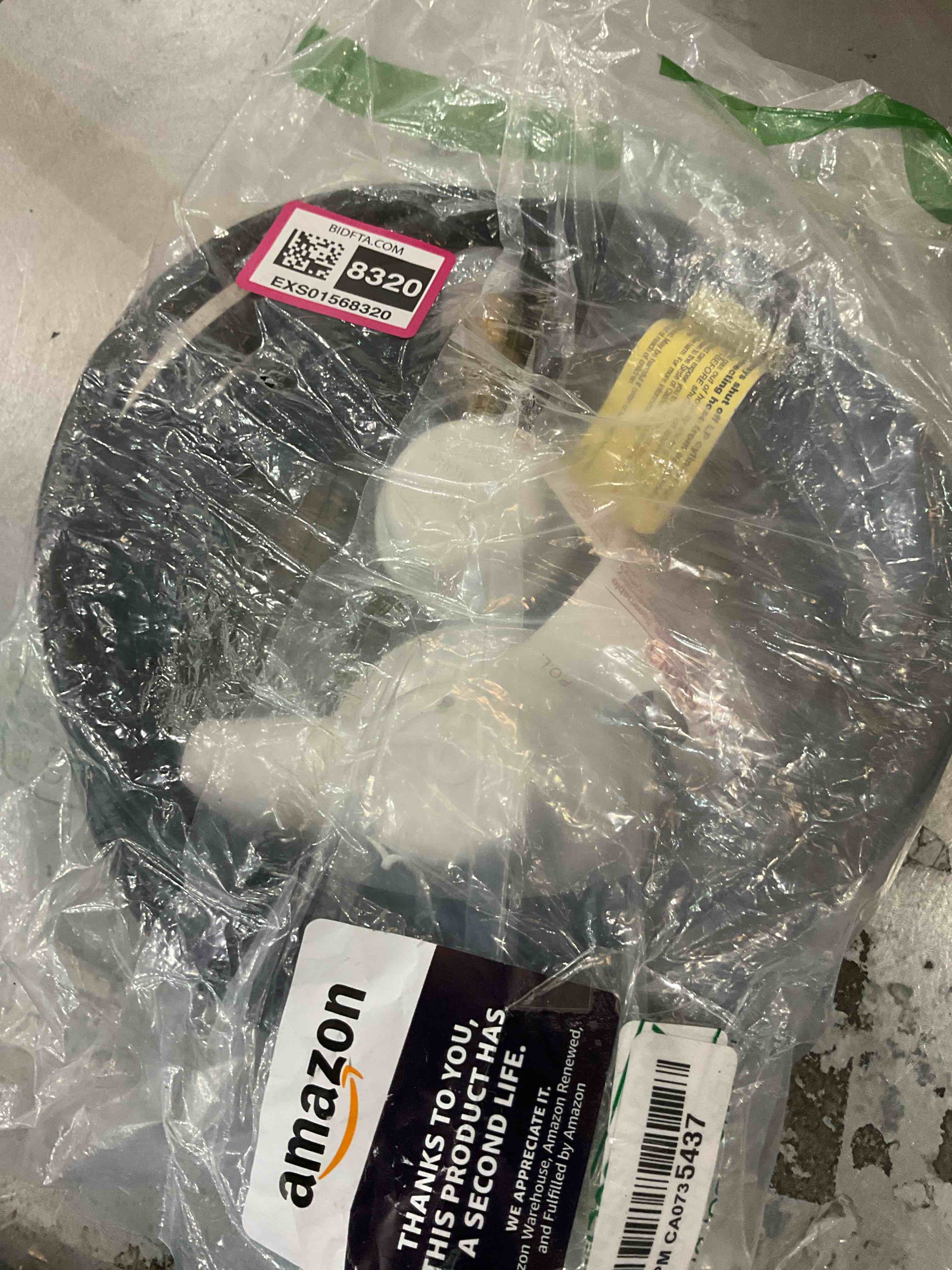 https://s3.amazonaws.com/lotting-images-prod/BargainHunt/EXS01568320_1716215789897.jpeg
