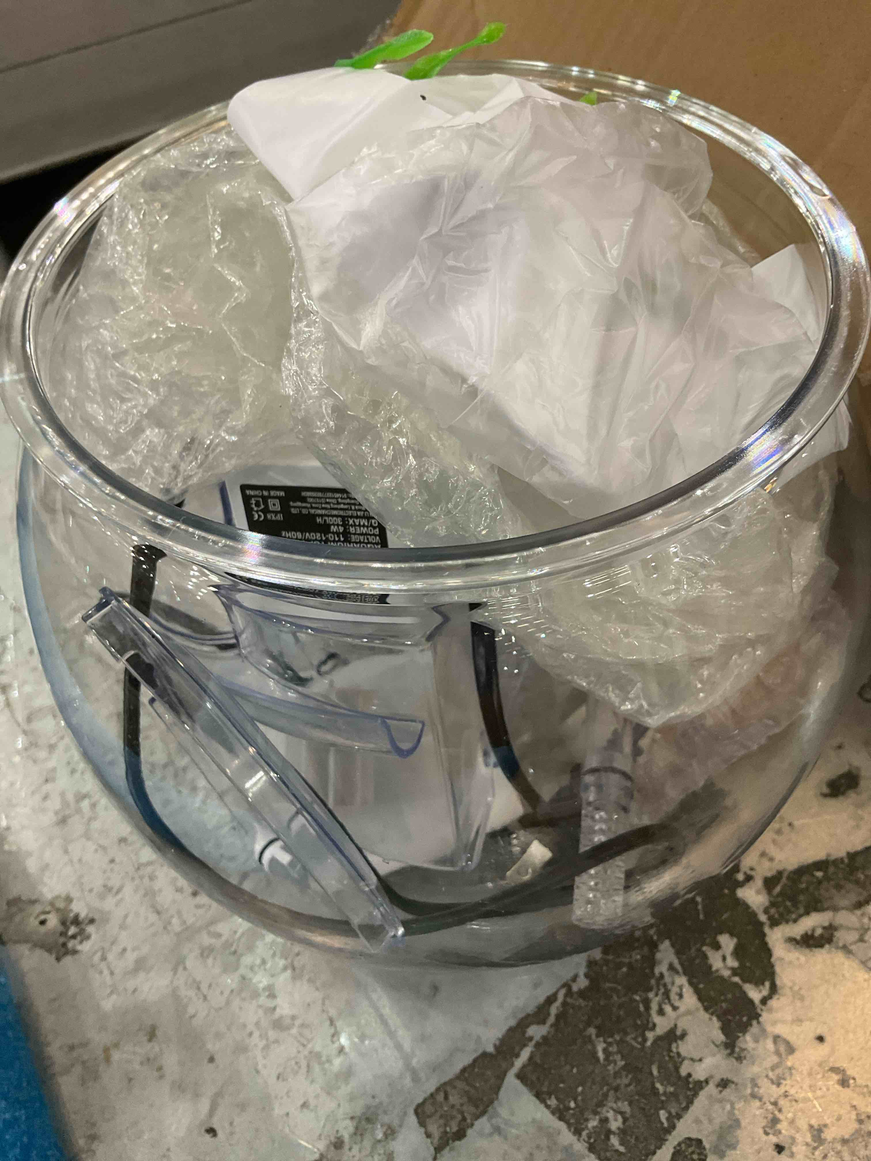 https://s3.amazonaws.com/lotting-images-prod/BargainHunt/EXS01568343_1716223640843.jpeg
