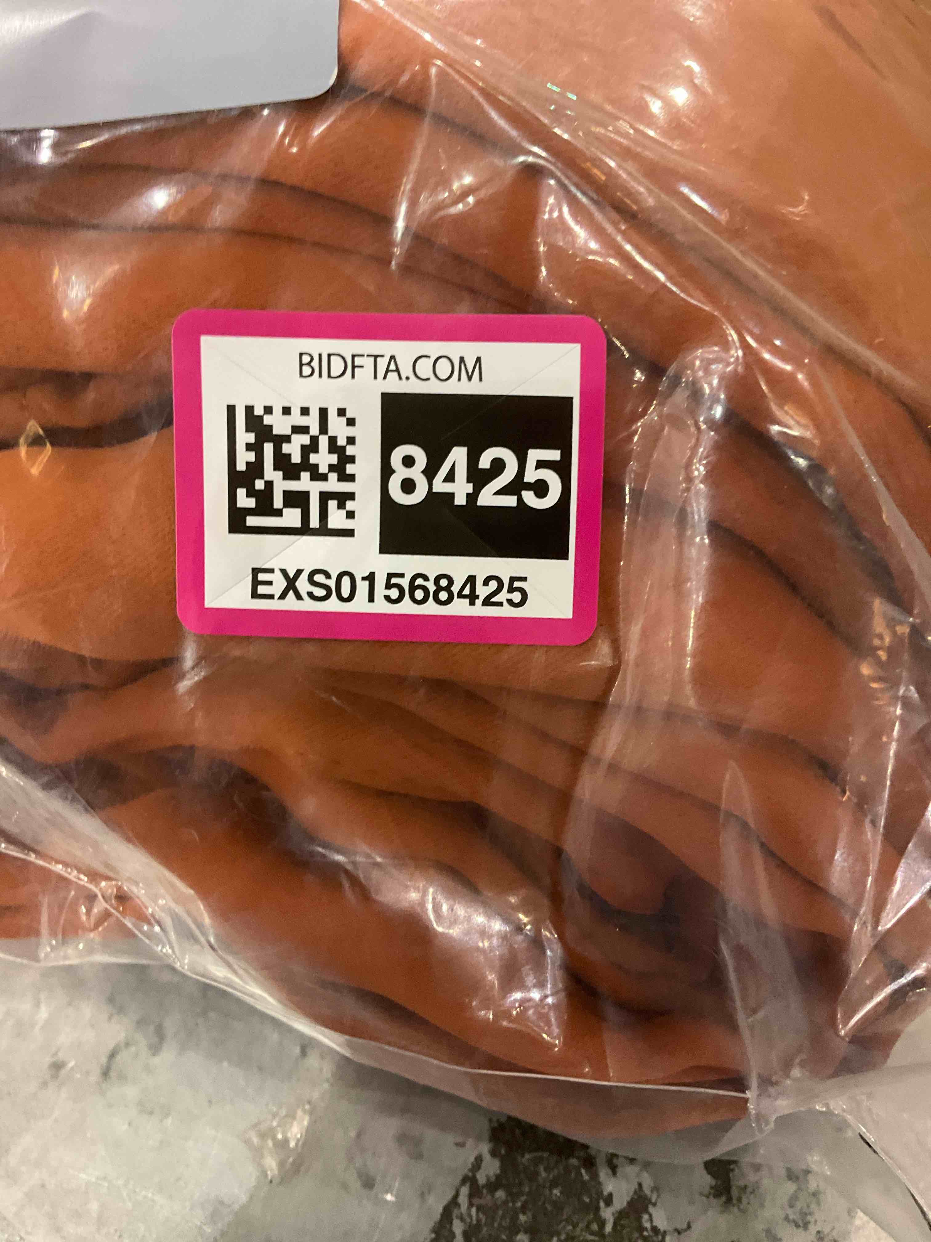 https://s3.amazonaws.com/lotting-images-prod/BargainHunt/EXS01568425_1716294141177.jpeg