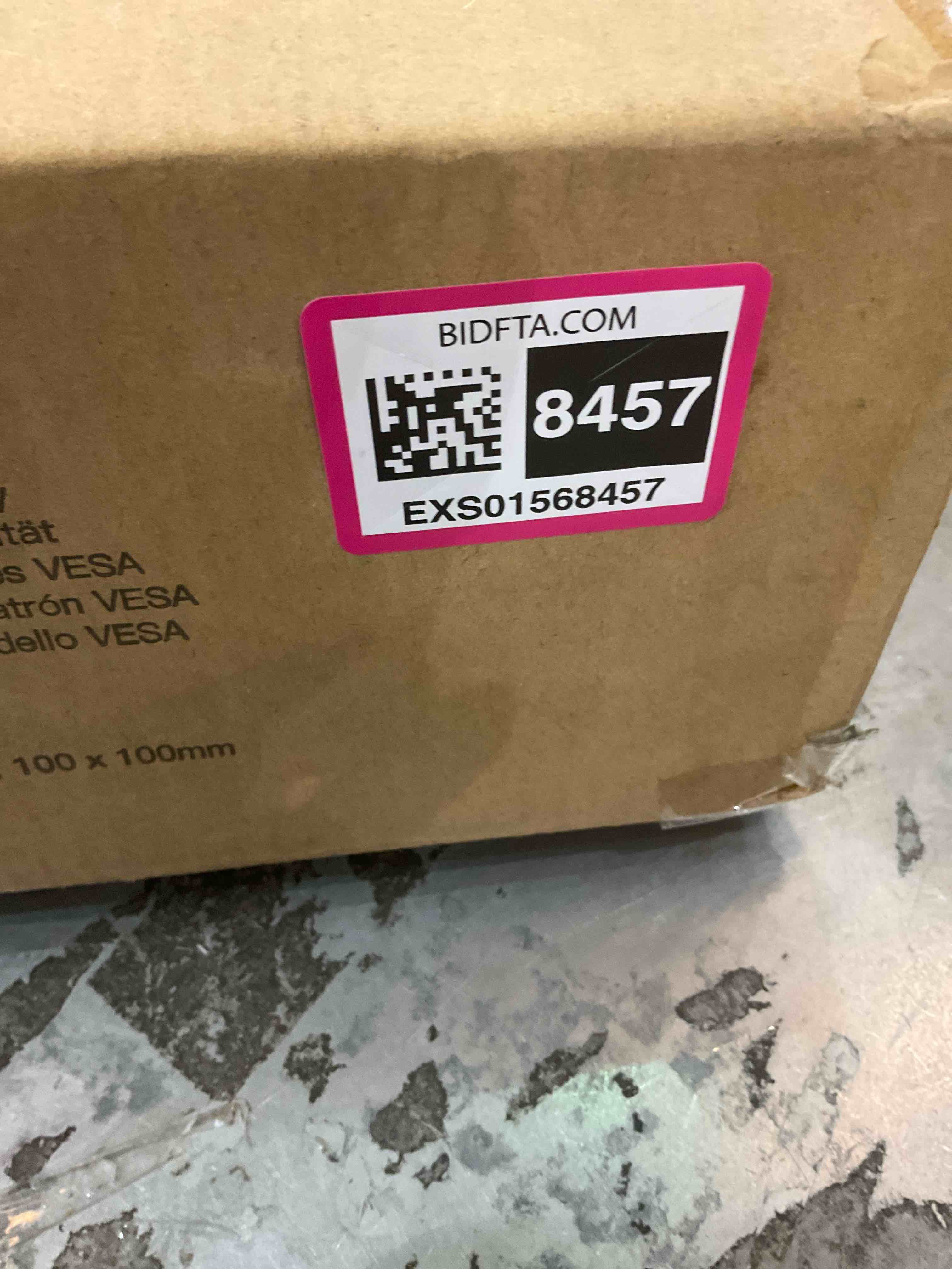https://s3.amazonaws.com/lotting-images-prod/BargainHunt/EXS01568457_1716302023634.jpeg
