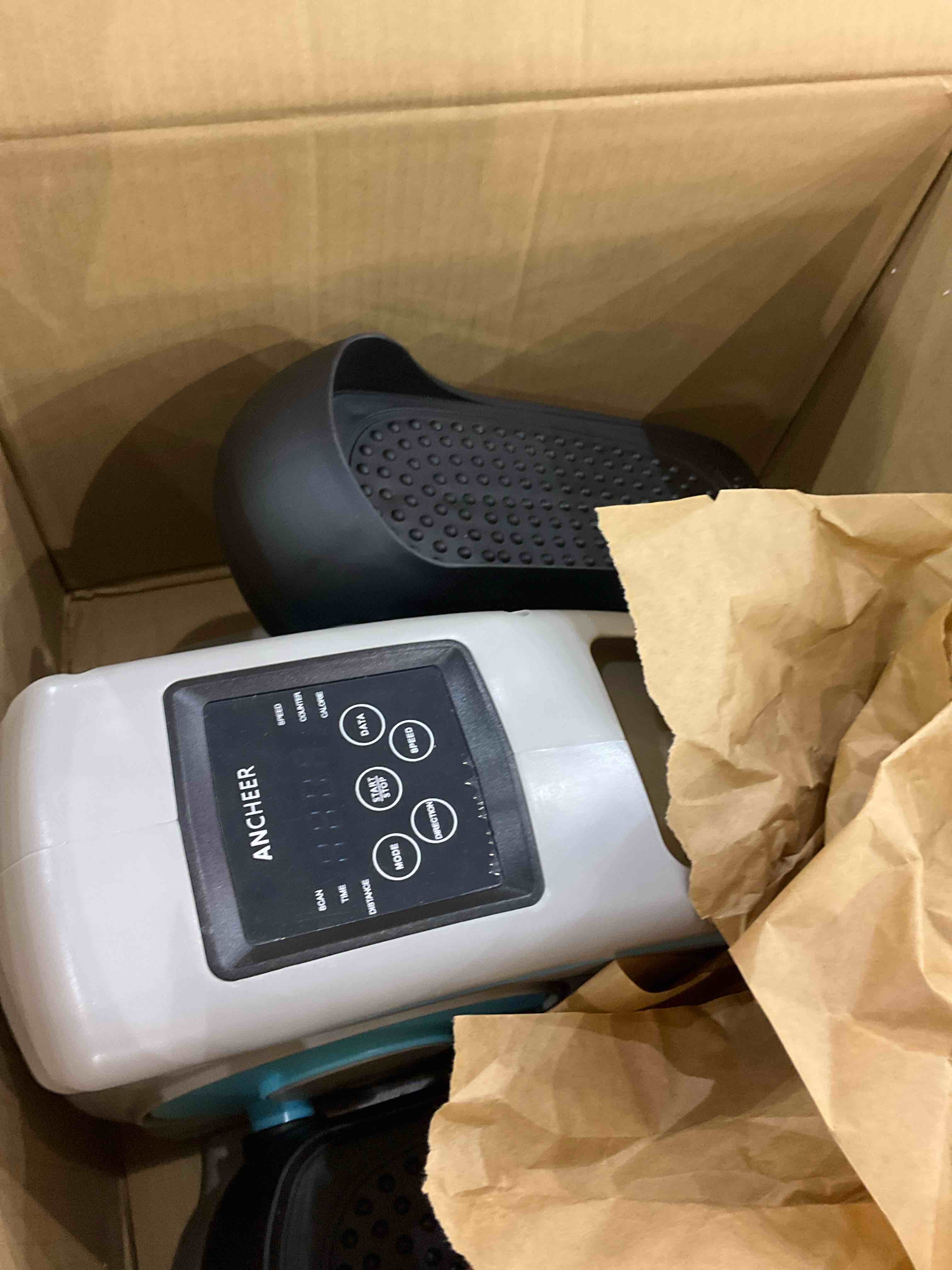 https://s3.amazonaws.com/lotting-images-prod/BargainHunt/EXS01568722_1716463261319.jpeg