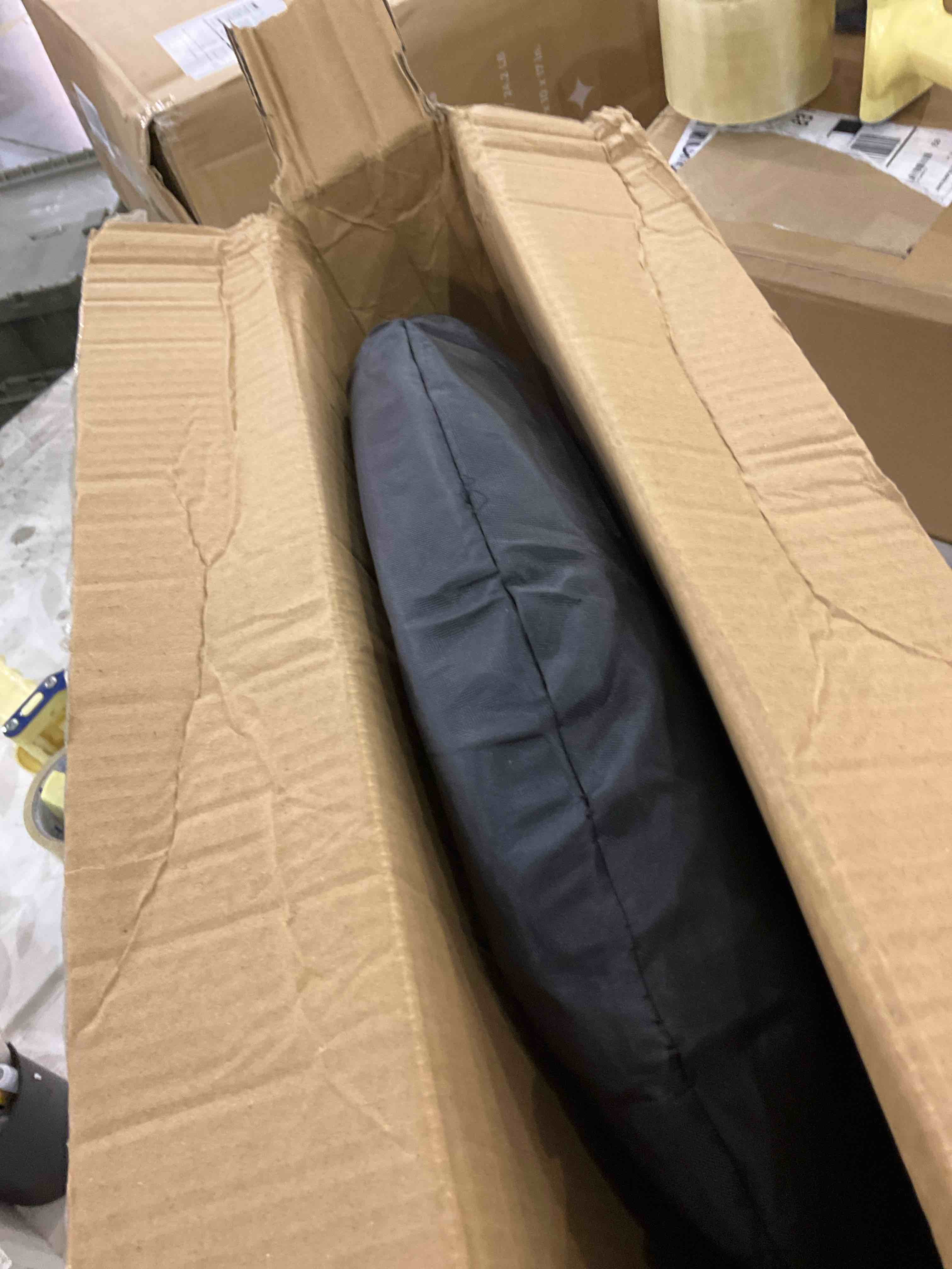 https://s3.amazonaws.com/lotting-images-prod/BargainHunt/EXS01568726_1716463535316.jpeg