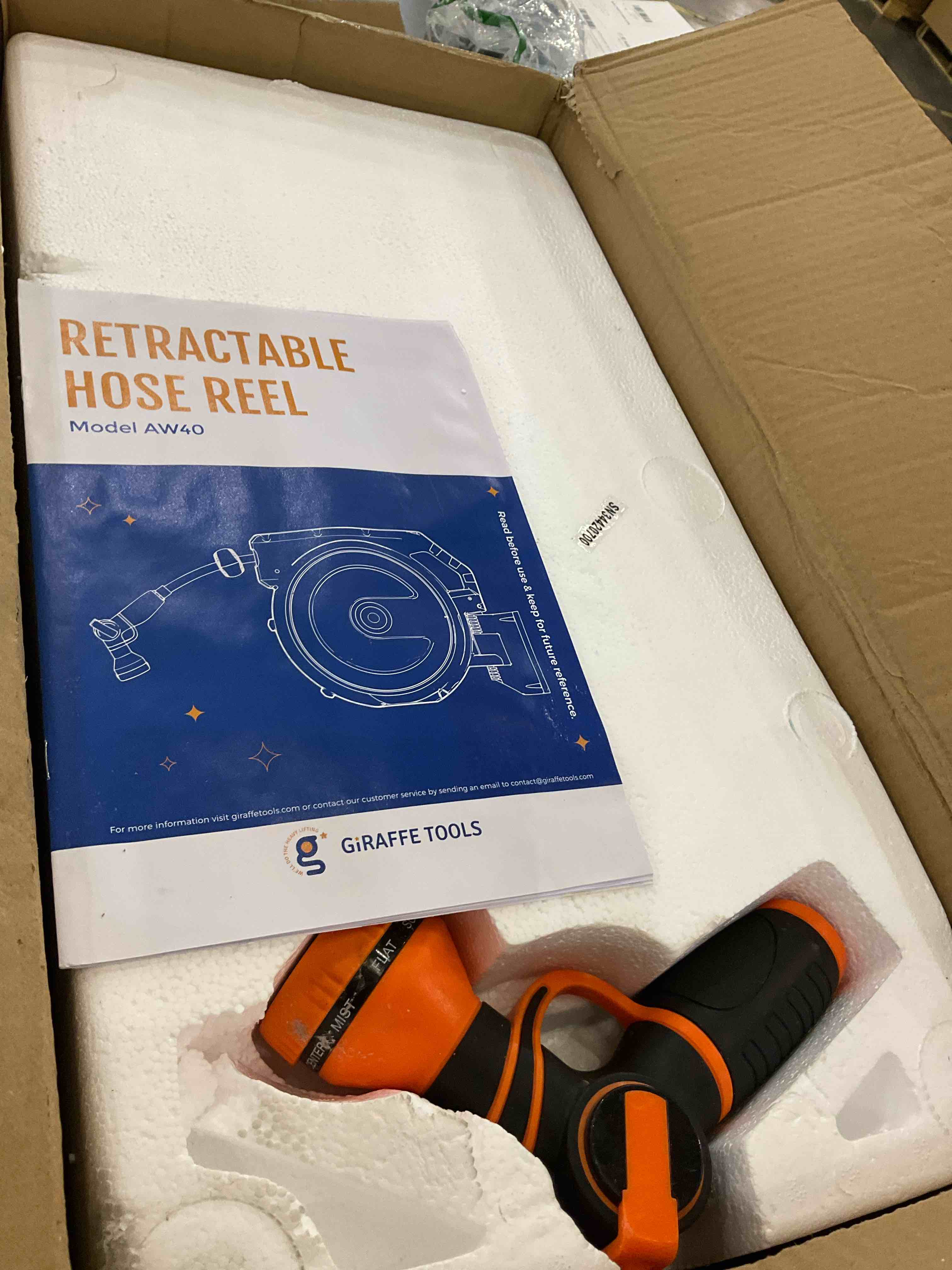 https://s3.amazonaws.com/lotting-images-prod/BargainHunt/EXS01568775_1716470883863.jpeg