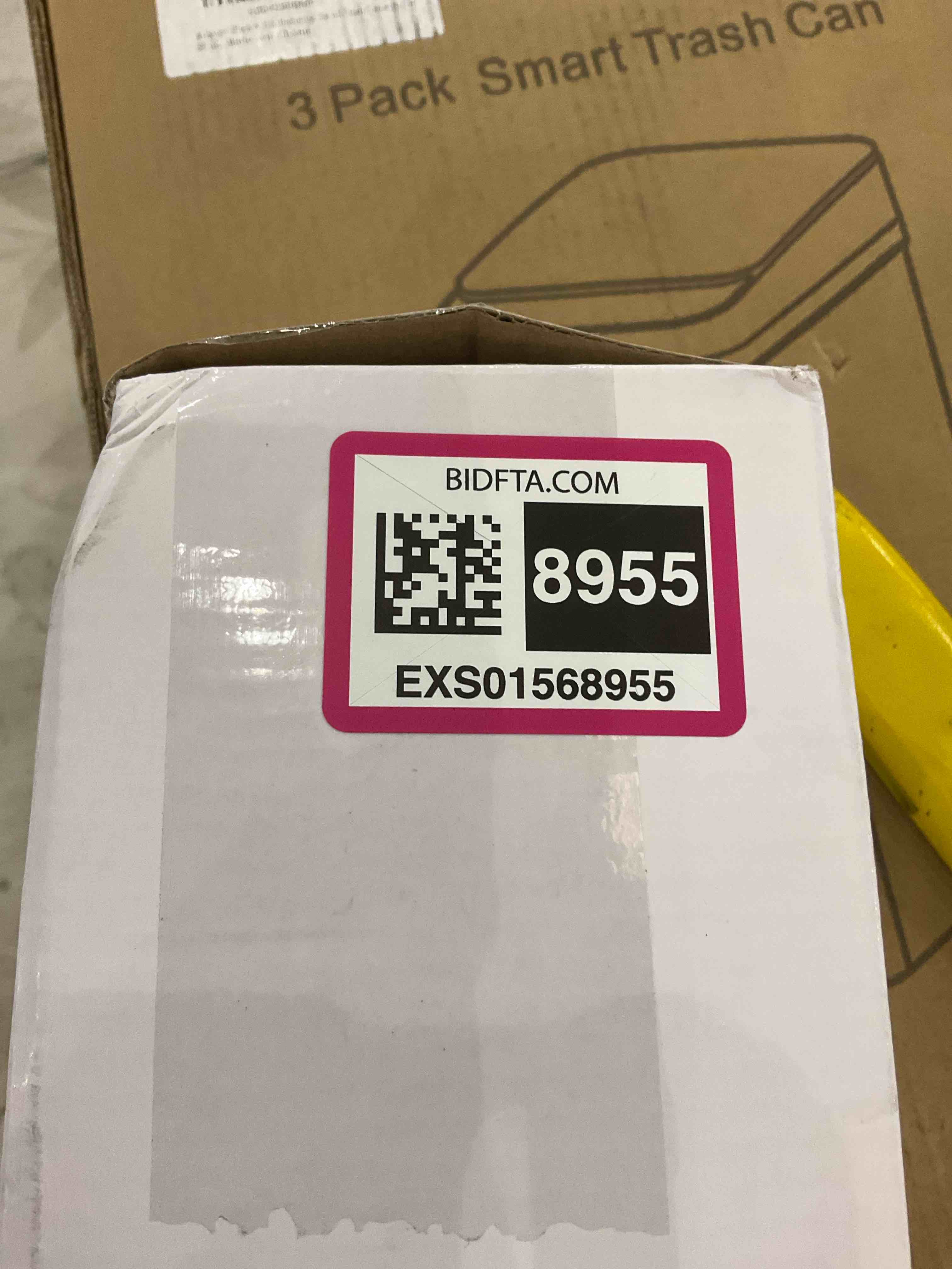 https://s3.amazonaws.com/lotting-images-prod/BargainHunt/EXS01568955_1716897447122.jpeg