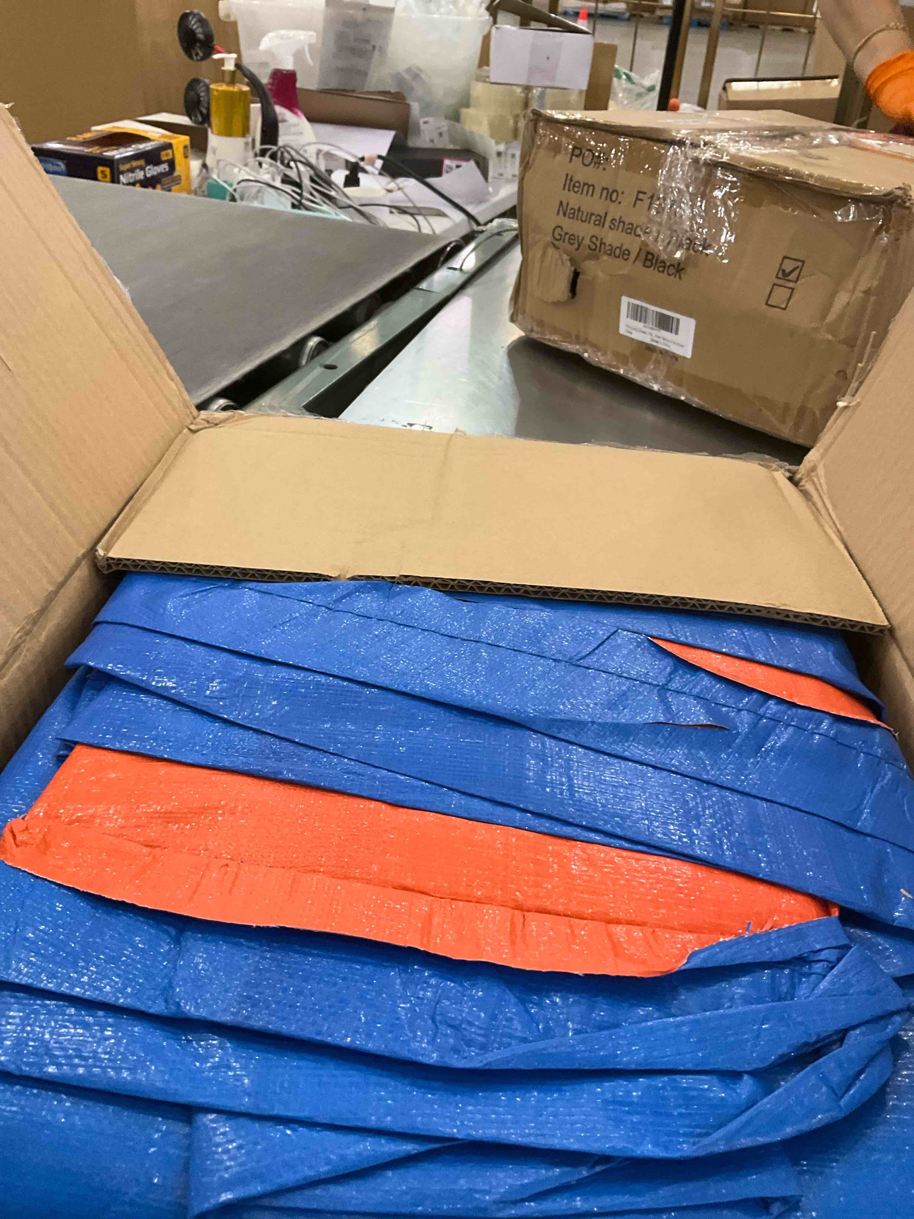 https://s3.amazonaws.com/lotting-images-prod/BargainHunt/EXS01569048_1718126202718.jpeg