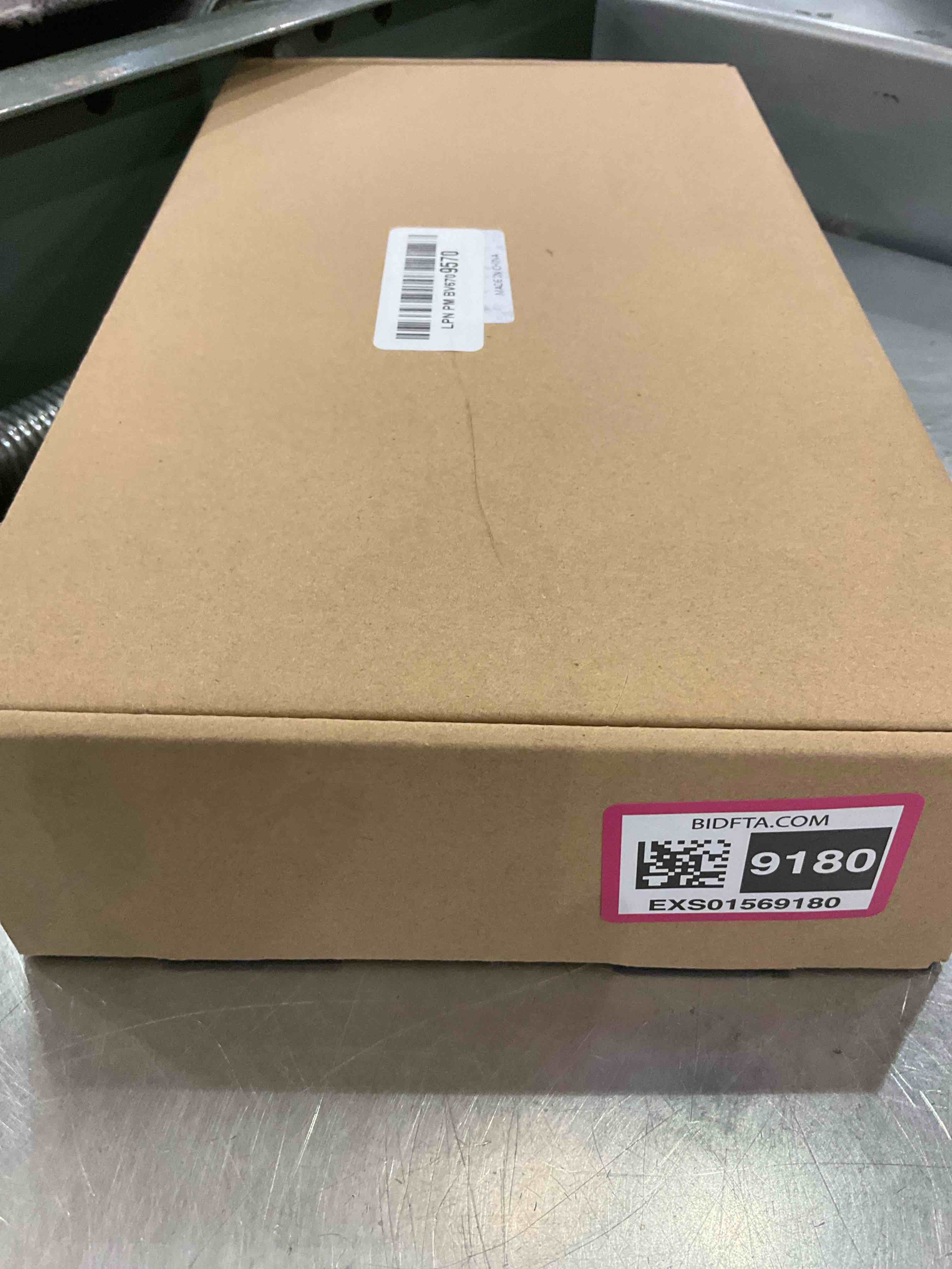 https://s3.amazonaws.com/lotting-images-prod/BargainHunt/EXS01569180_1718198800412.jpeg