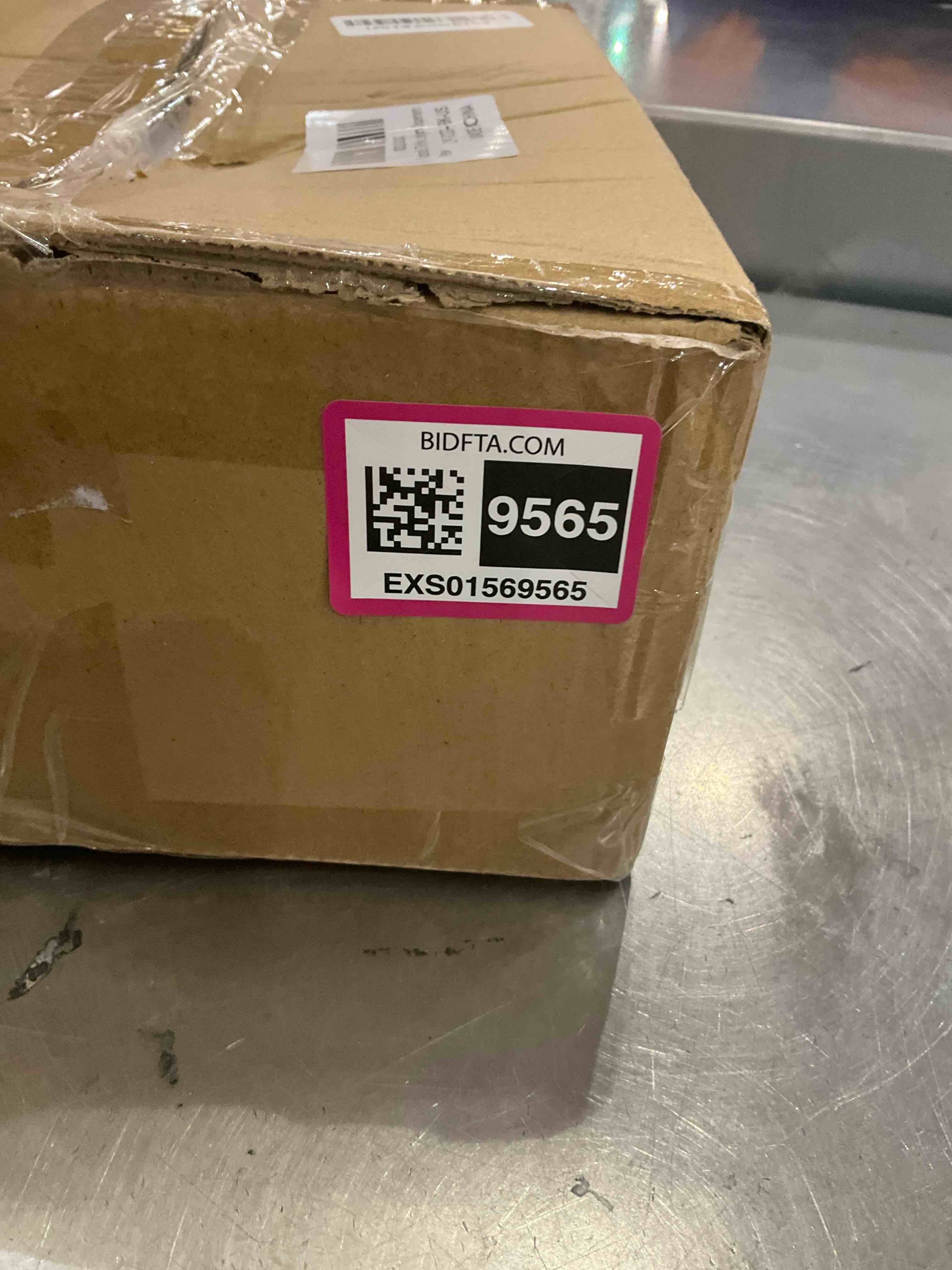 https://s3.amazonaws.com/lotting-images-prod/BargainHunt/EXS01569565_1715879320579.jpeg