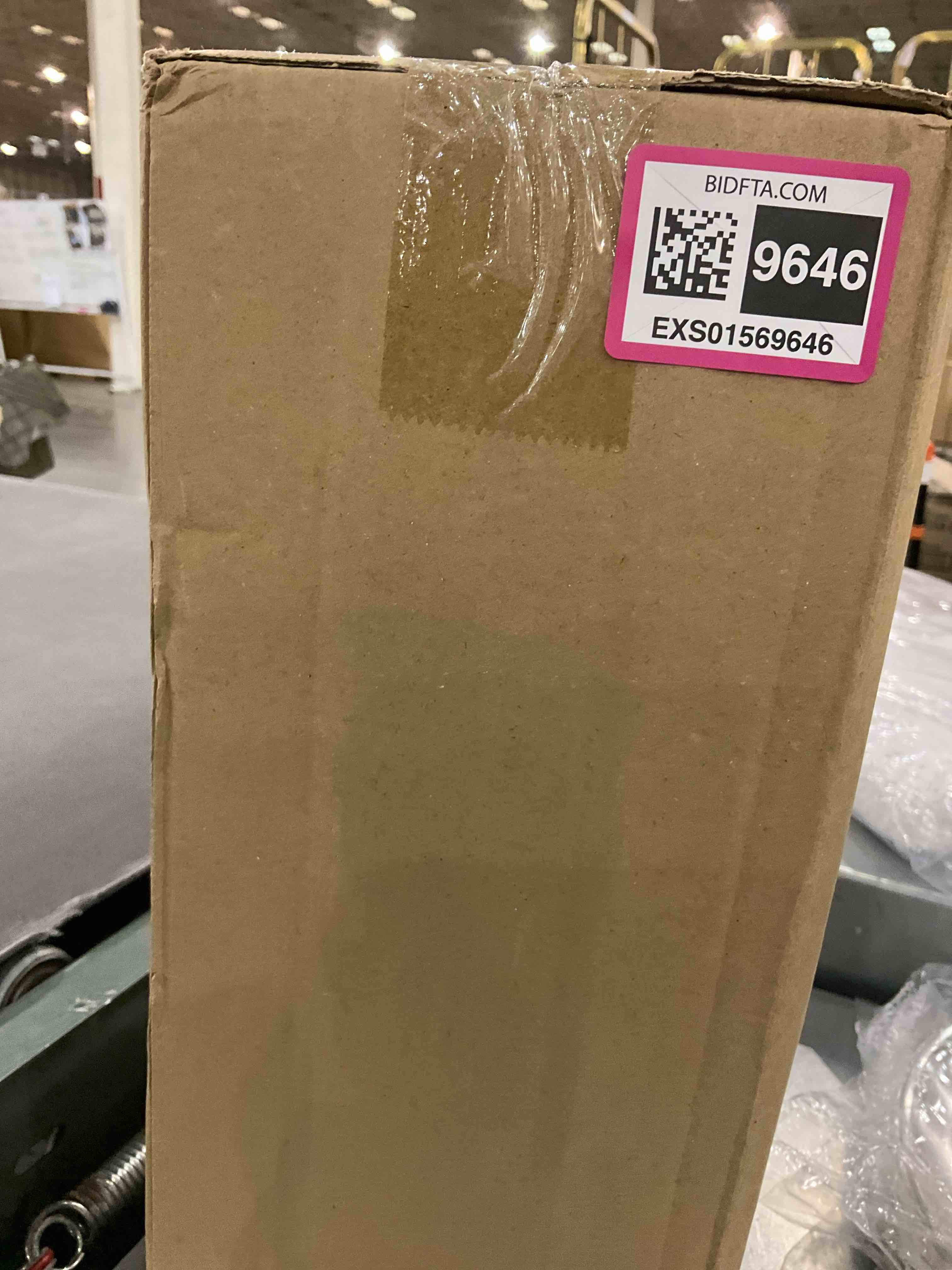 https://s3.amazonaws.com/lotting-images-prod/BargainHunt/EXS01569646_1715948541705.jpeg