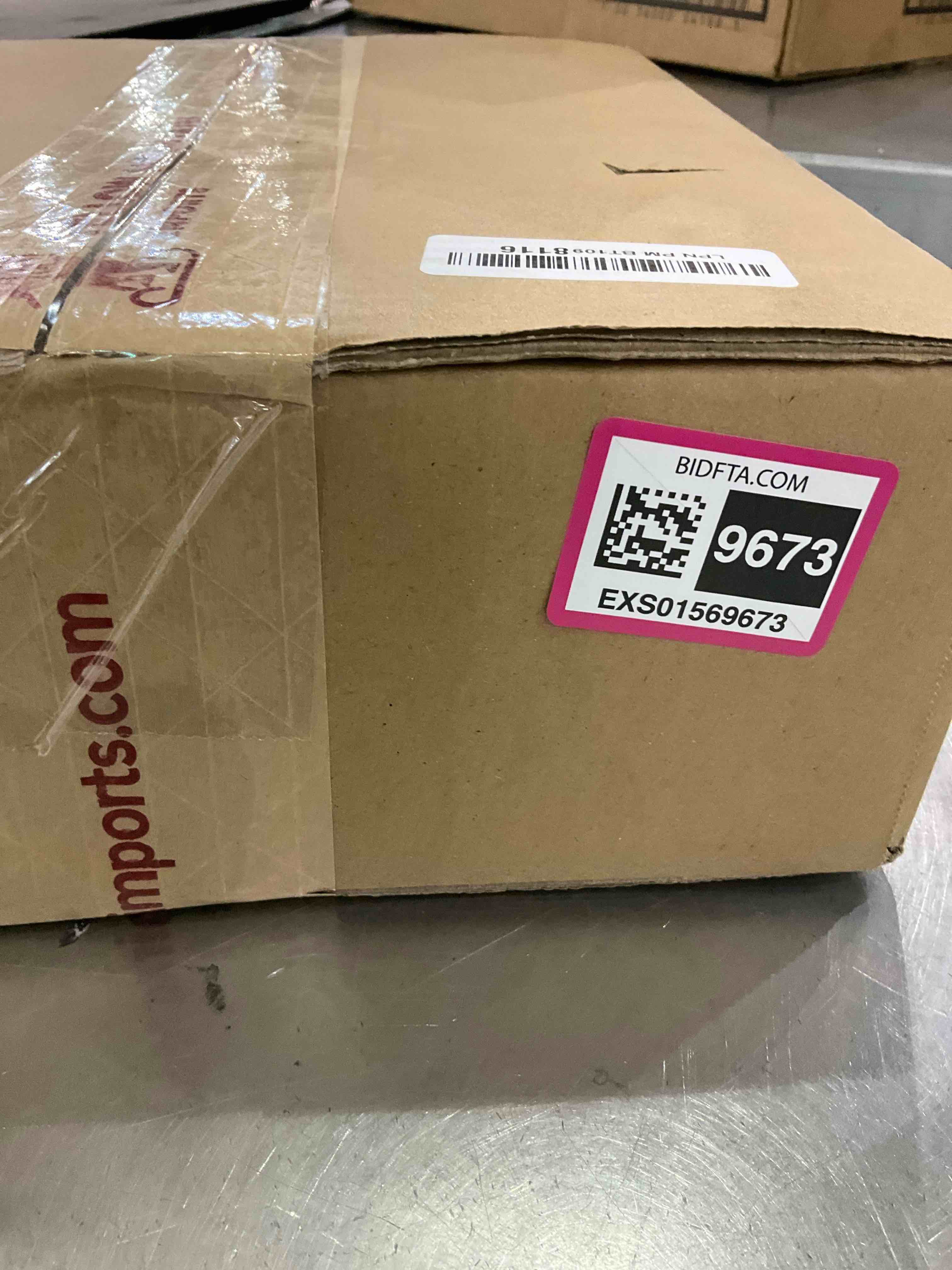 https://s3.amazonaws.com/lotting-images-prod/BargainHunt/EXS01569673_1715952872359.jpeg