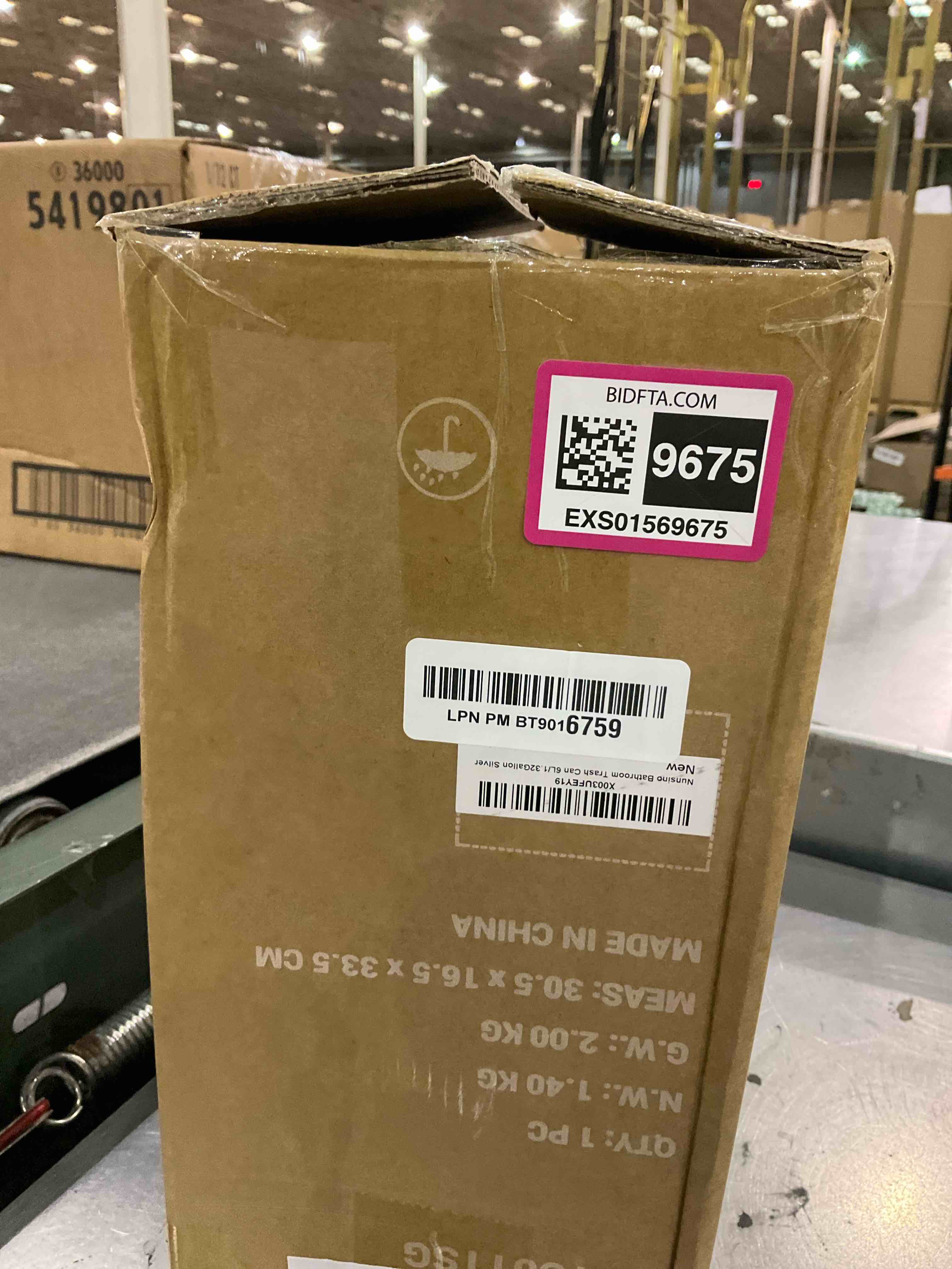 https://s3.amazonaws.com/lotting-images-prod/BargainHunt/EXS01569675_1715953200679.jpeg