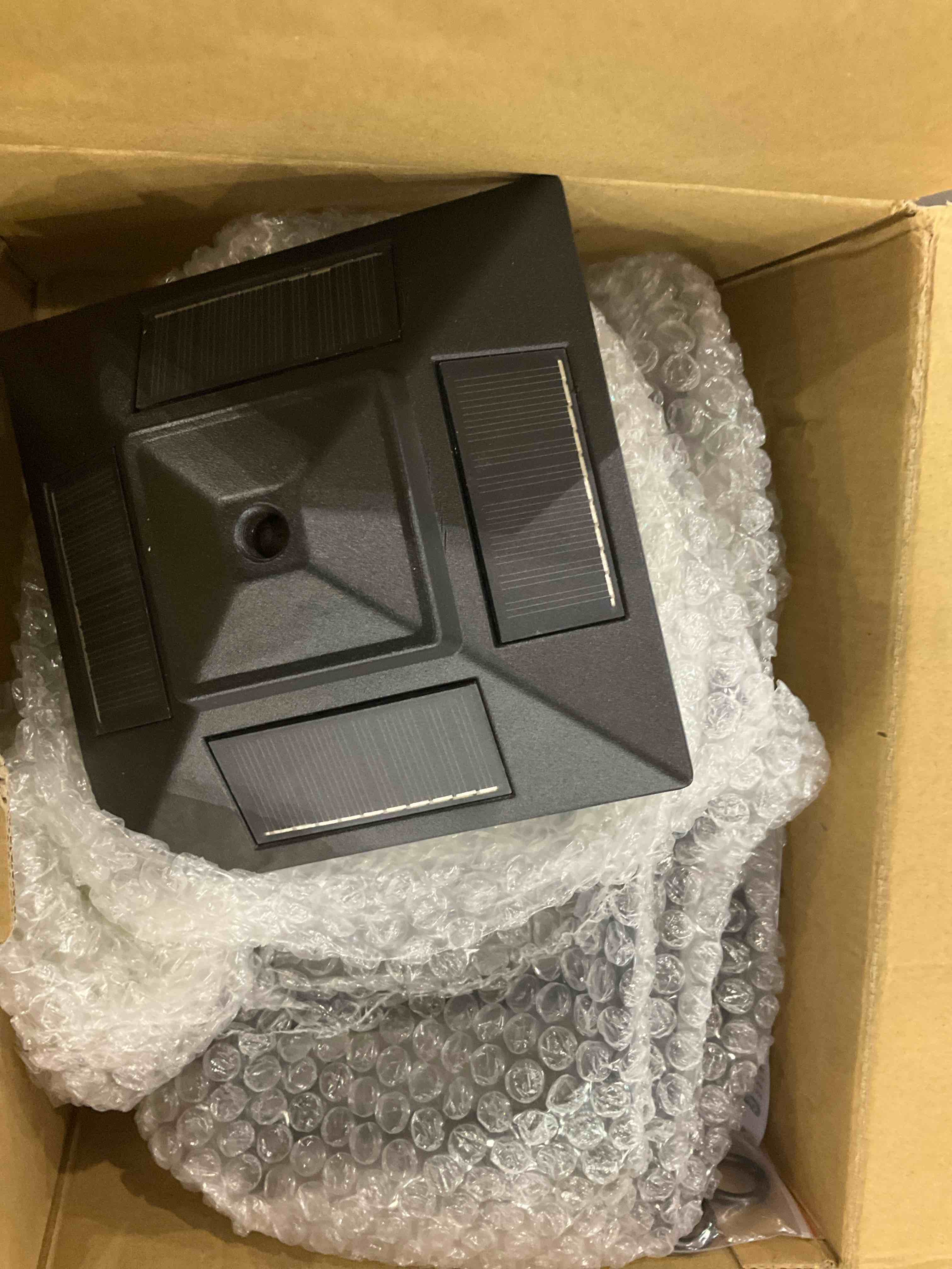 https://s3.amazonaws.com/lotting-images-prod/BargainHunt/EXS01572640_1719402442978.jpeg