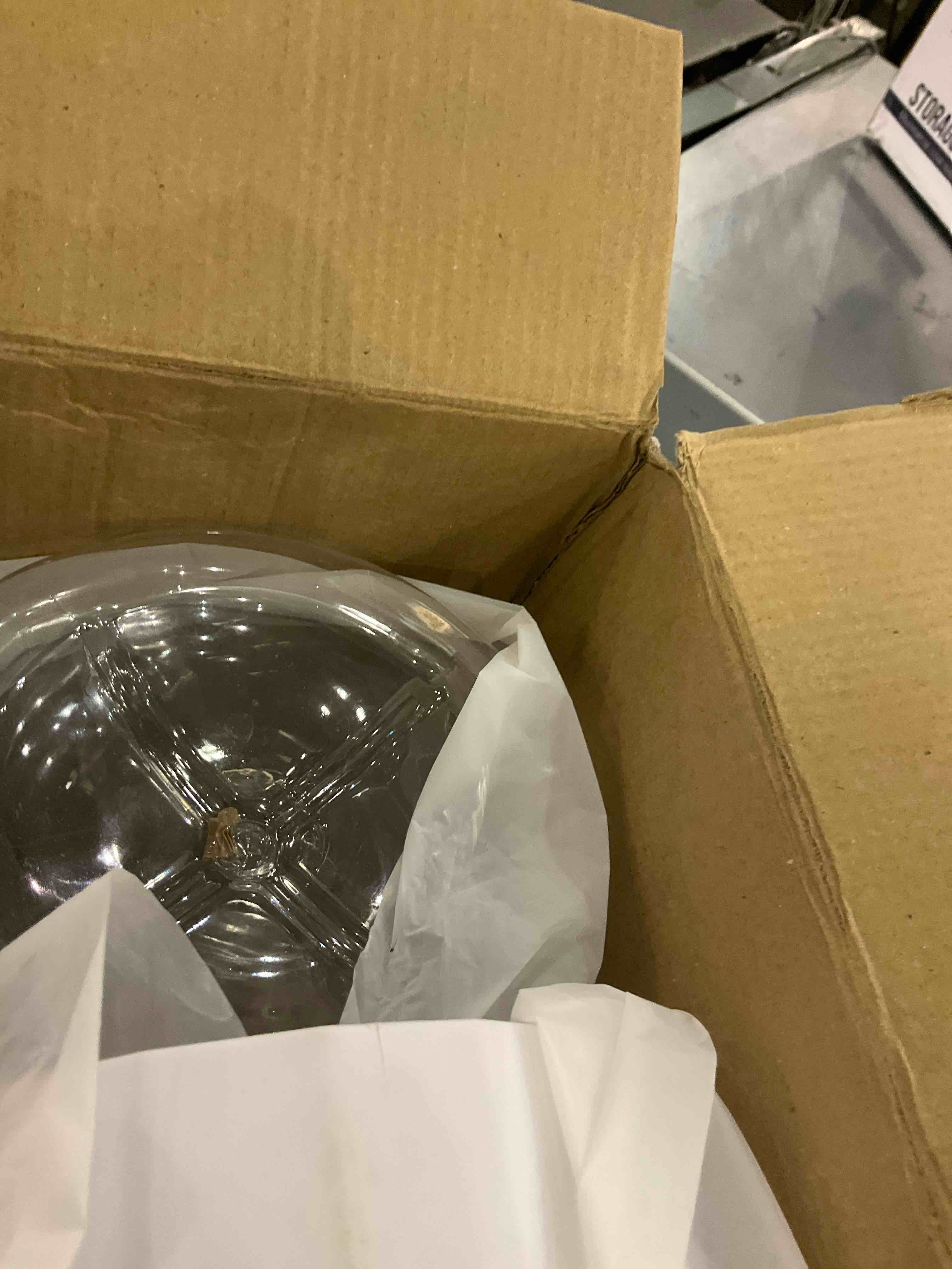 https://s3.amazonaws.com/lotting-images-prod/BargainHunt/EXS01572847_1719919853333.jpeg