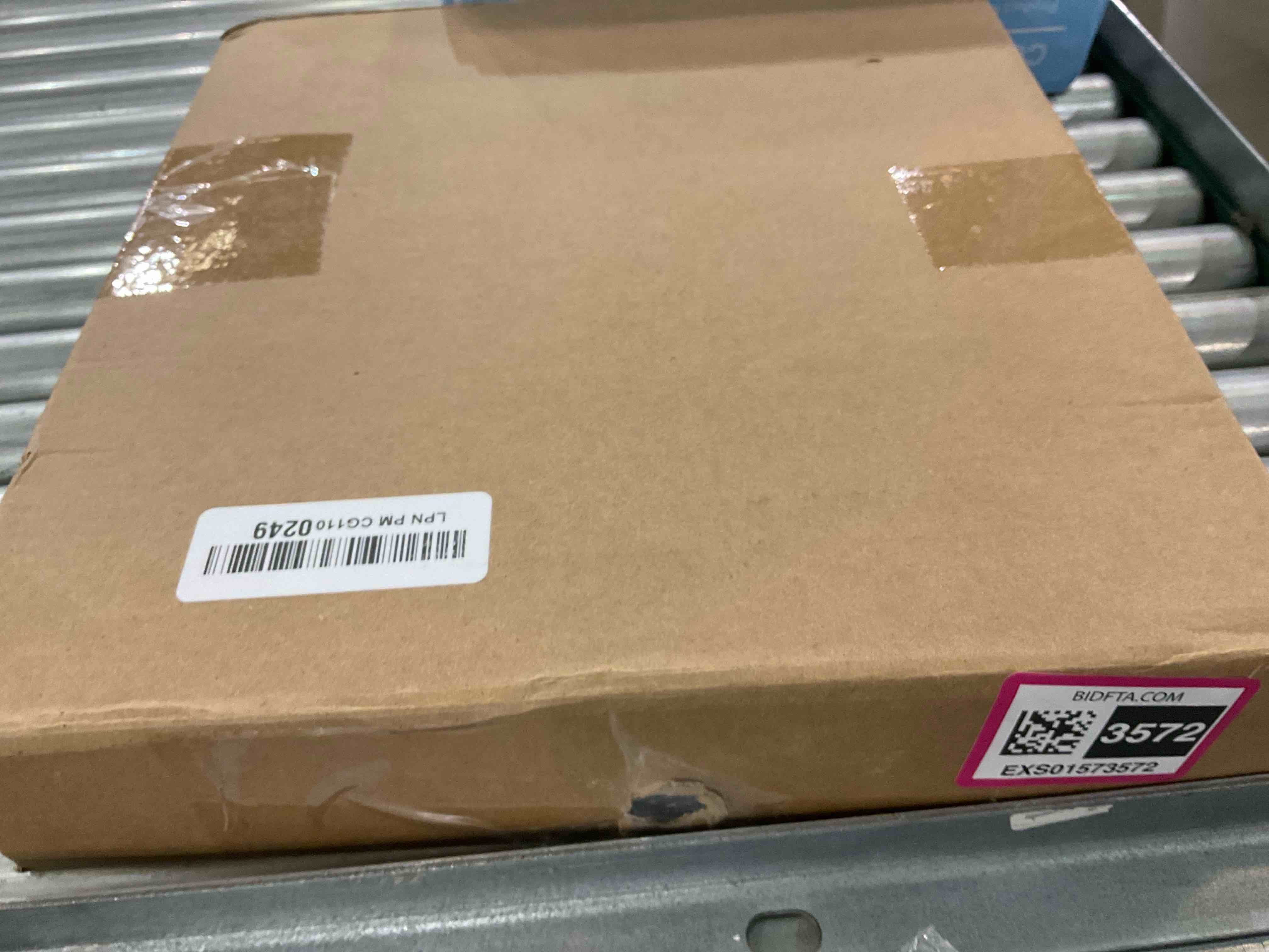 https://s3.amazonaws.com/lotting-images-prod/BargainHunt/EXS01573572_1718285591835.jpeg