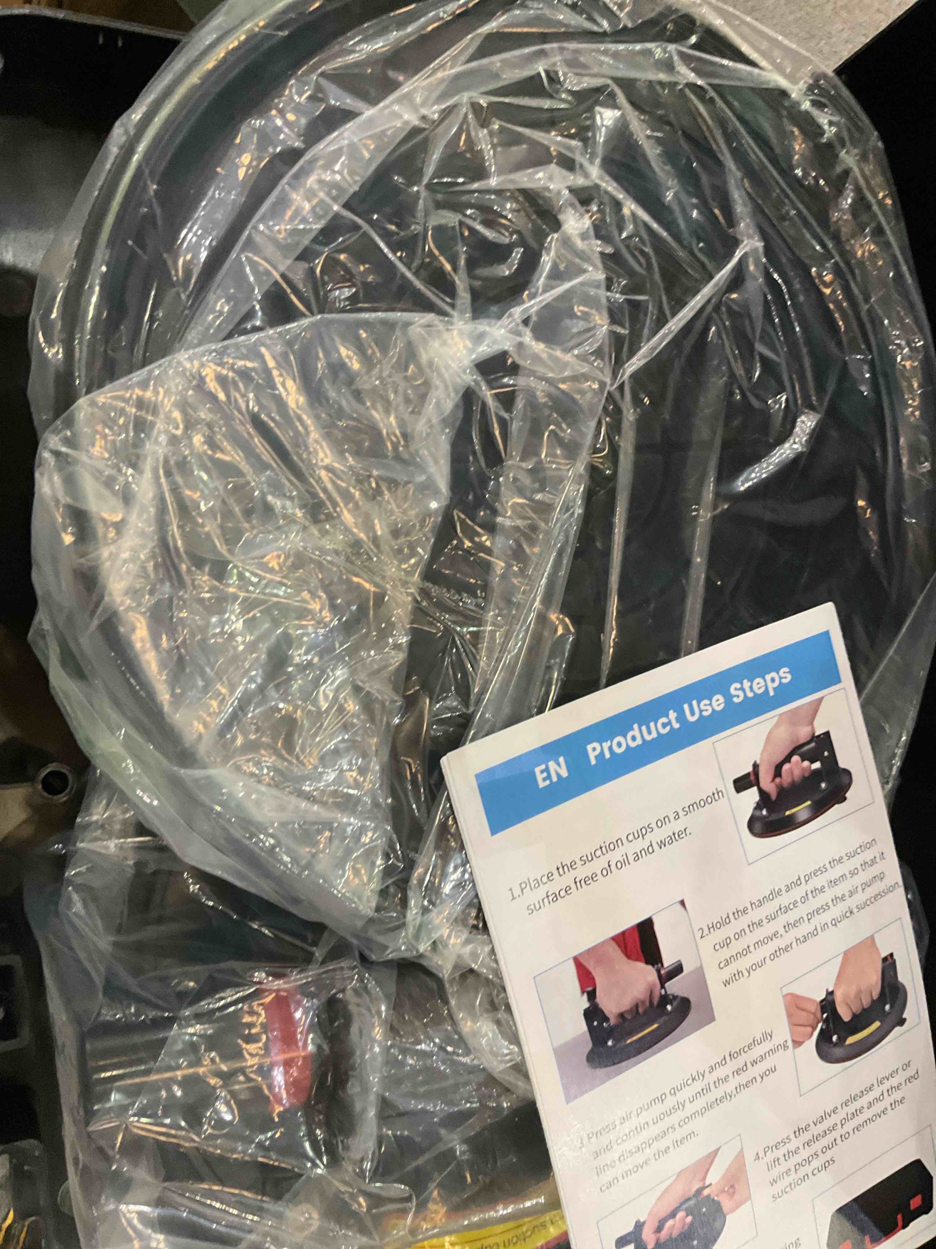 https://s3.amazonaws.com/lotting-images-prod/BargainHunt/EXS01573700_1719859114893.jpeg