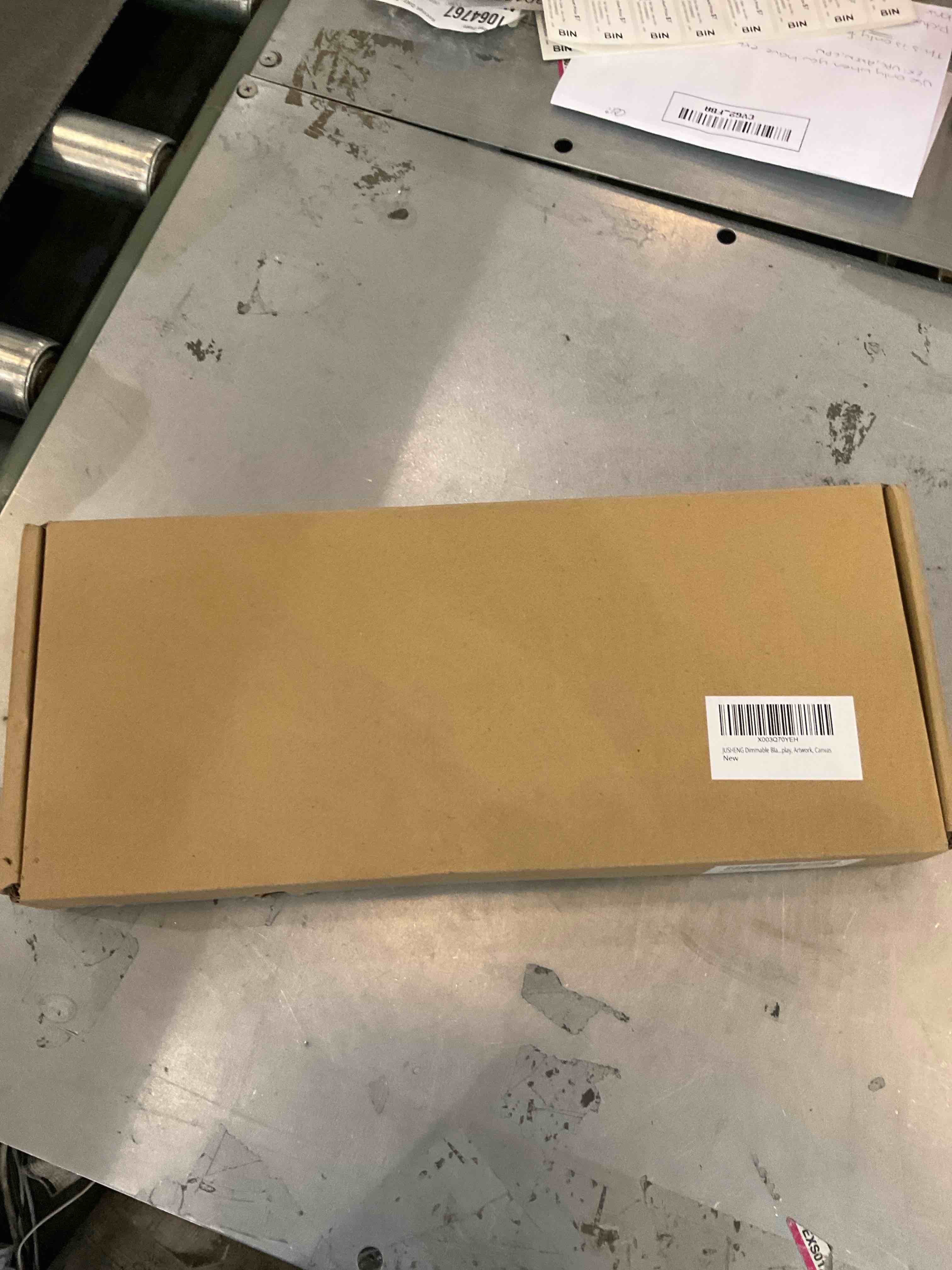 https://s3.amazonaws.com/lotting-images-prod/BargainHunt/EXS01573703_1719333545375.jpeg