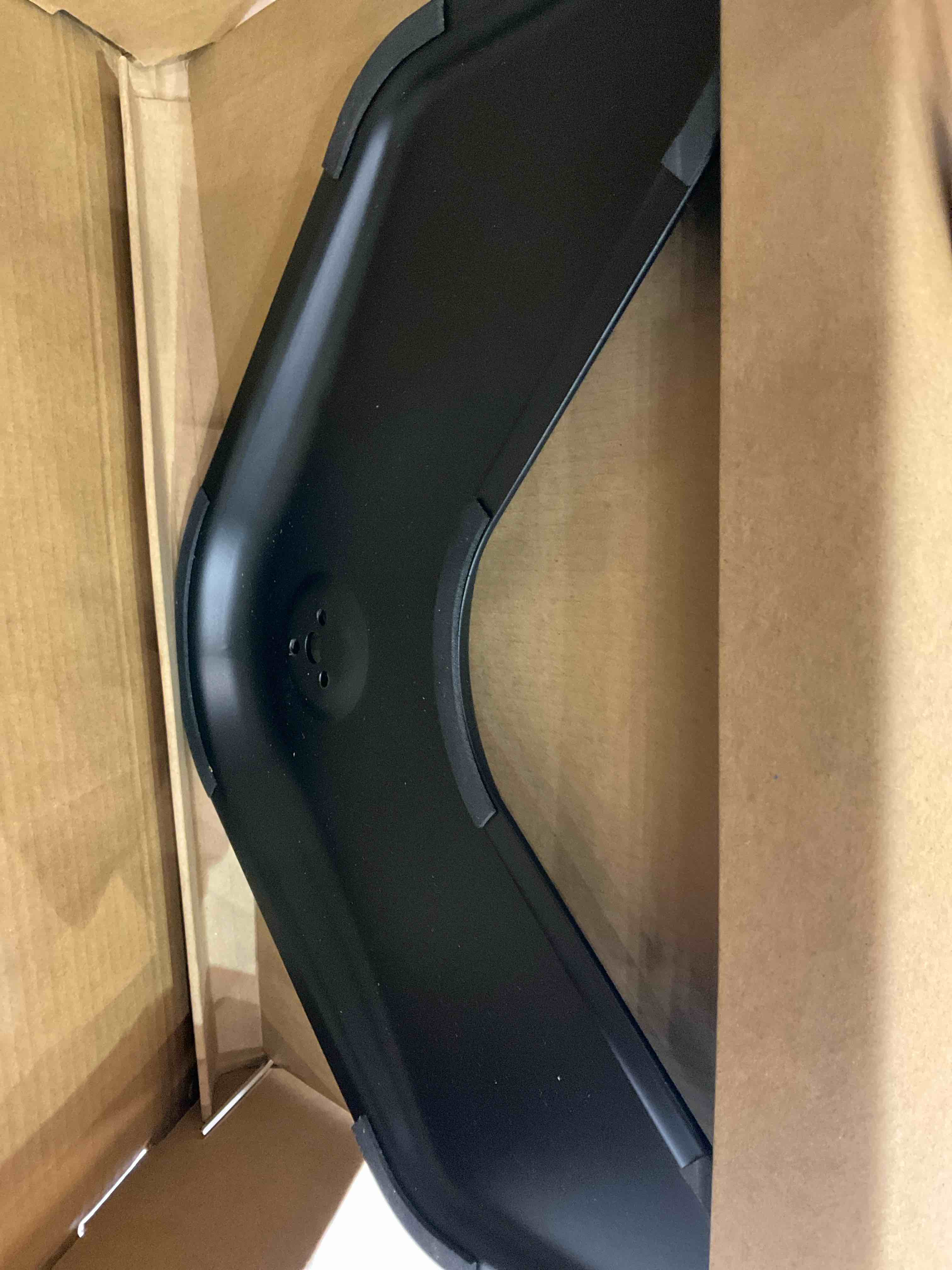 https://s3.amazonaws.com/lotting-images-prod/BargainHunt/EXS01573950_1719928089362.jpeg