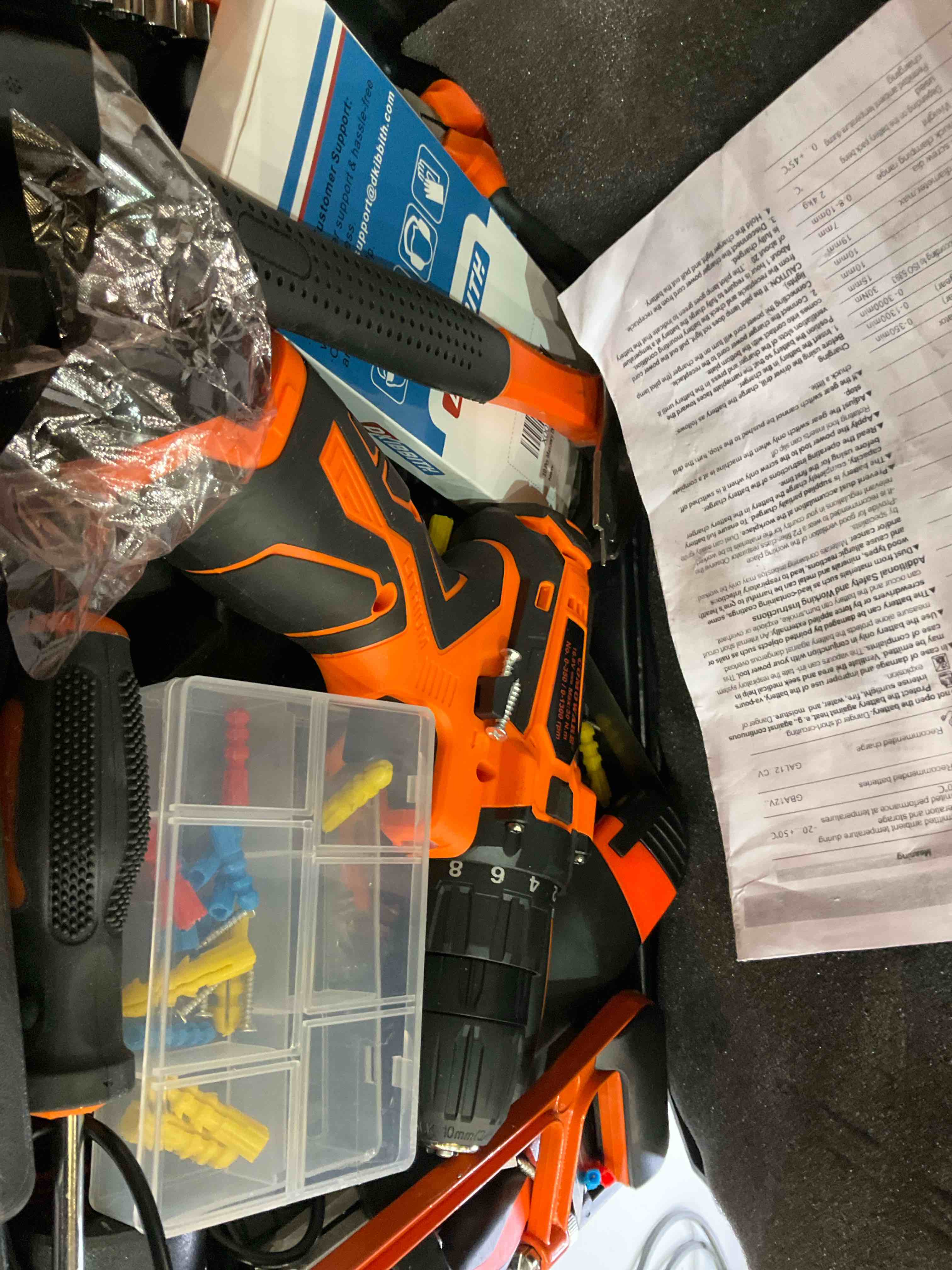 https://s3.amazonaws.com/lotting-images-prod/BargainHunt/EXS01573961_1719923227855.jpeg