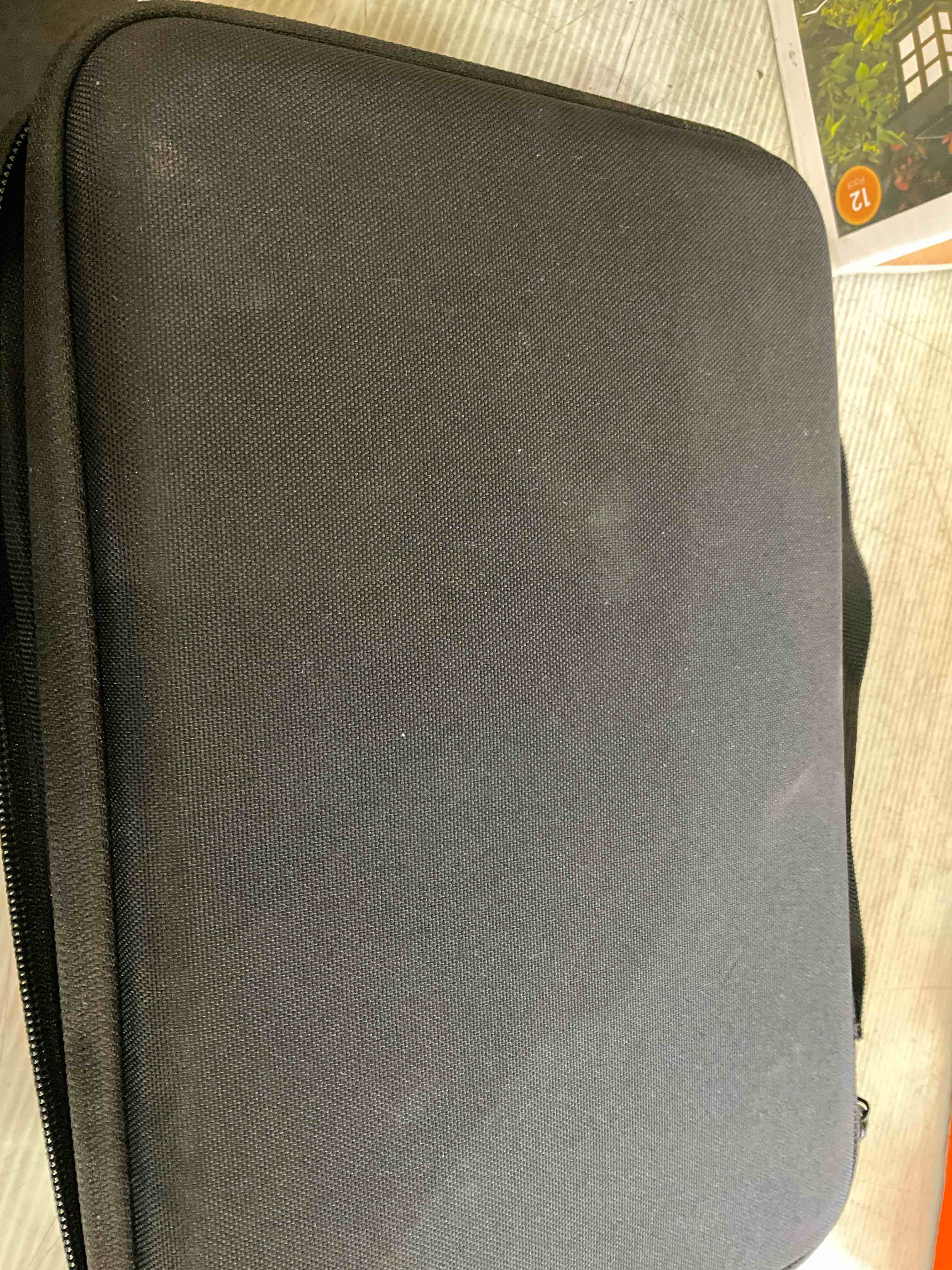 https://s3.amazonaws.com/lotting-images-prod/BargainHunt/EXS01574638_1719921718696.jpeg