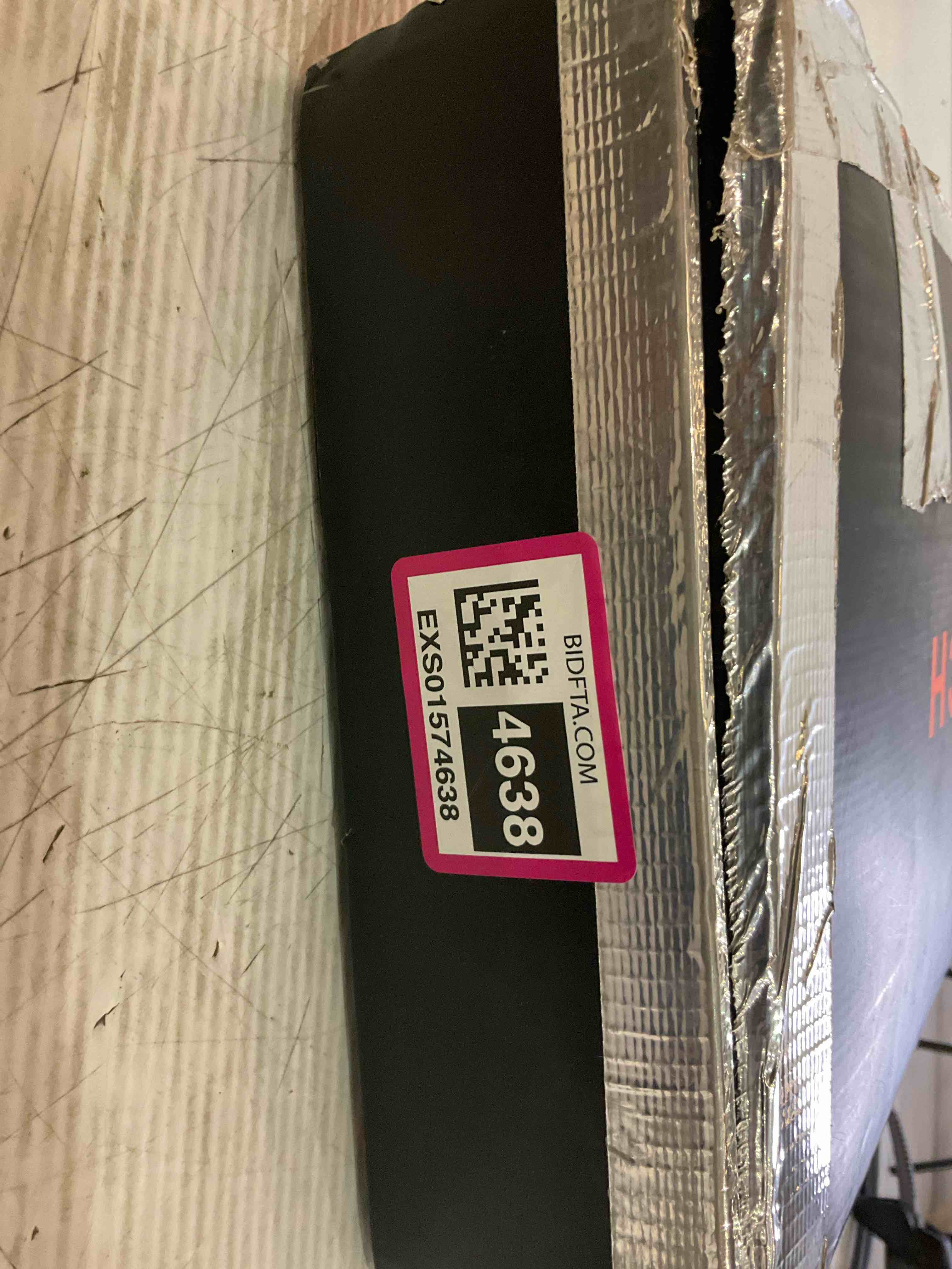 https://s3.amazonaws.com/lotting-images-prod/BargainHunt/EXS01574638_1719921755672.jpeg