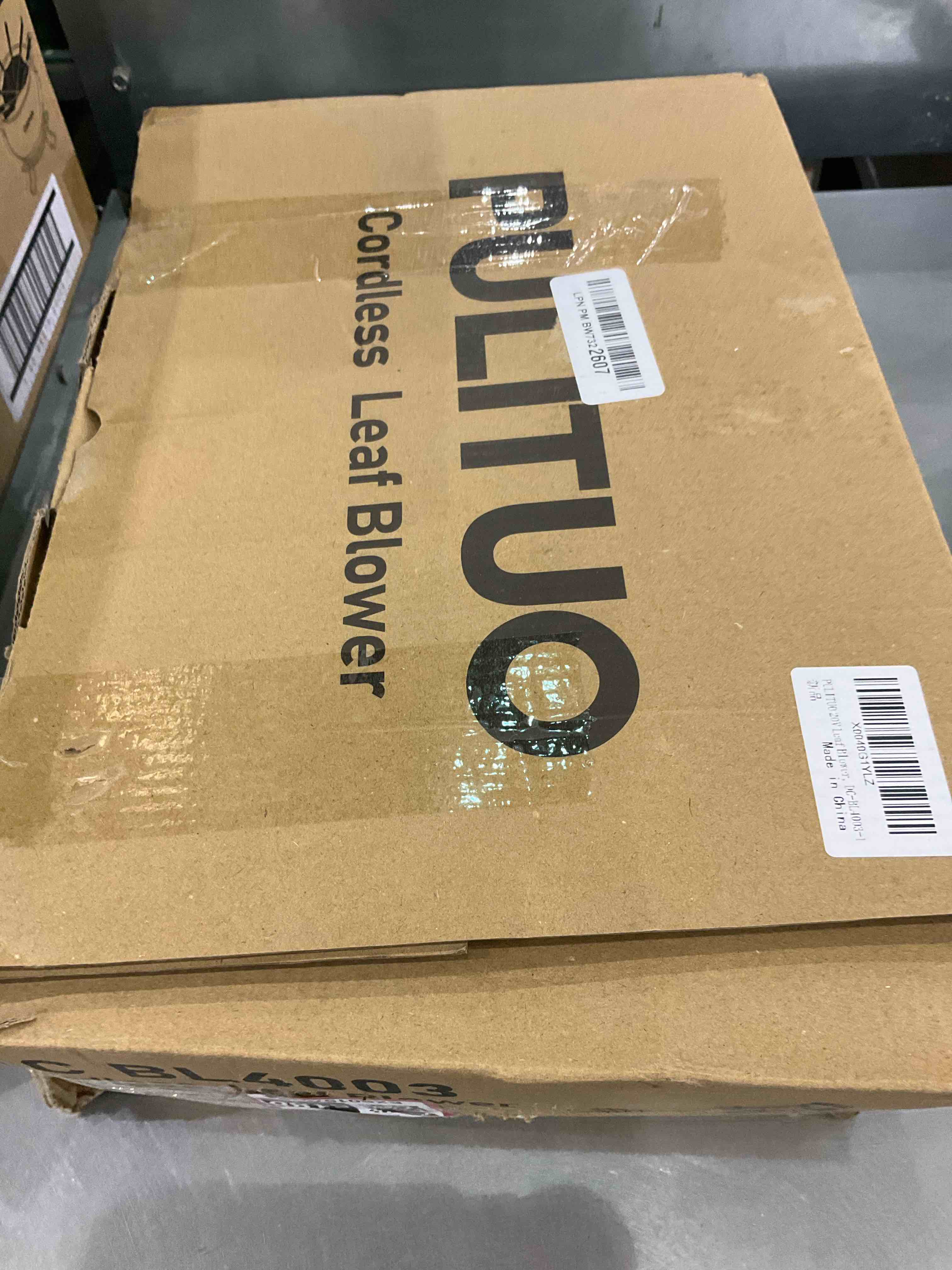 https://s3.amazonaws.com/lotting-images-prod/BargainHunt/EXS01575188_1716983755593.jpeg