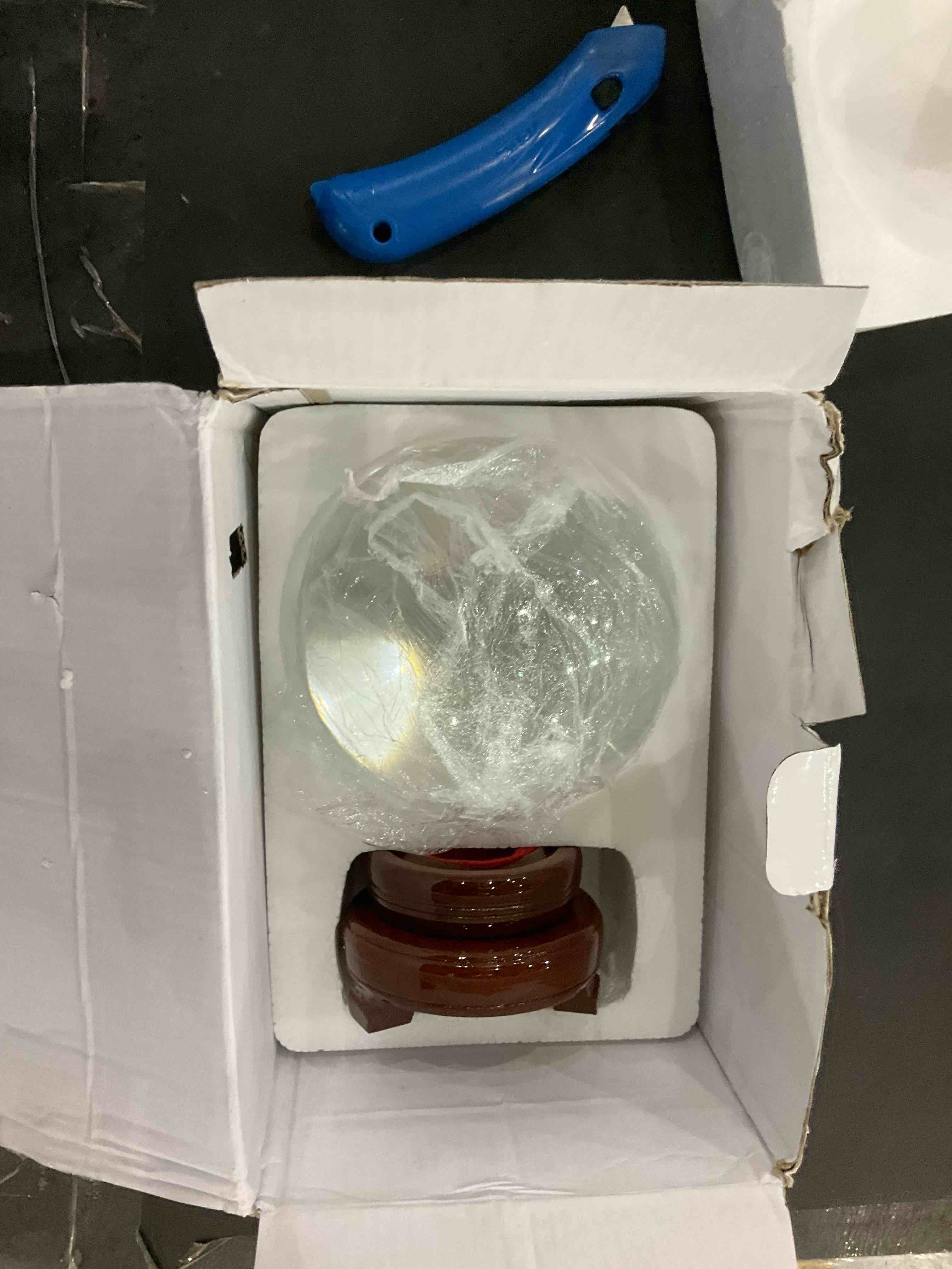 Amlong Crystal 8 inch (200mm) Purple Crystal Ball Including Wooden Stand and Gift Package