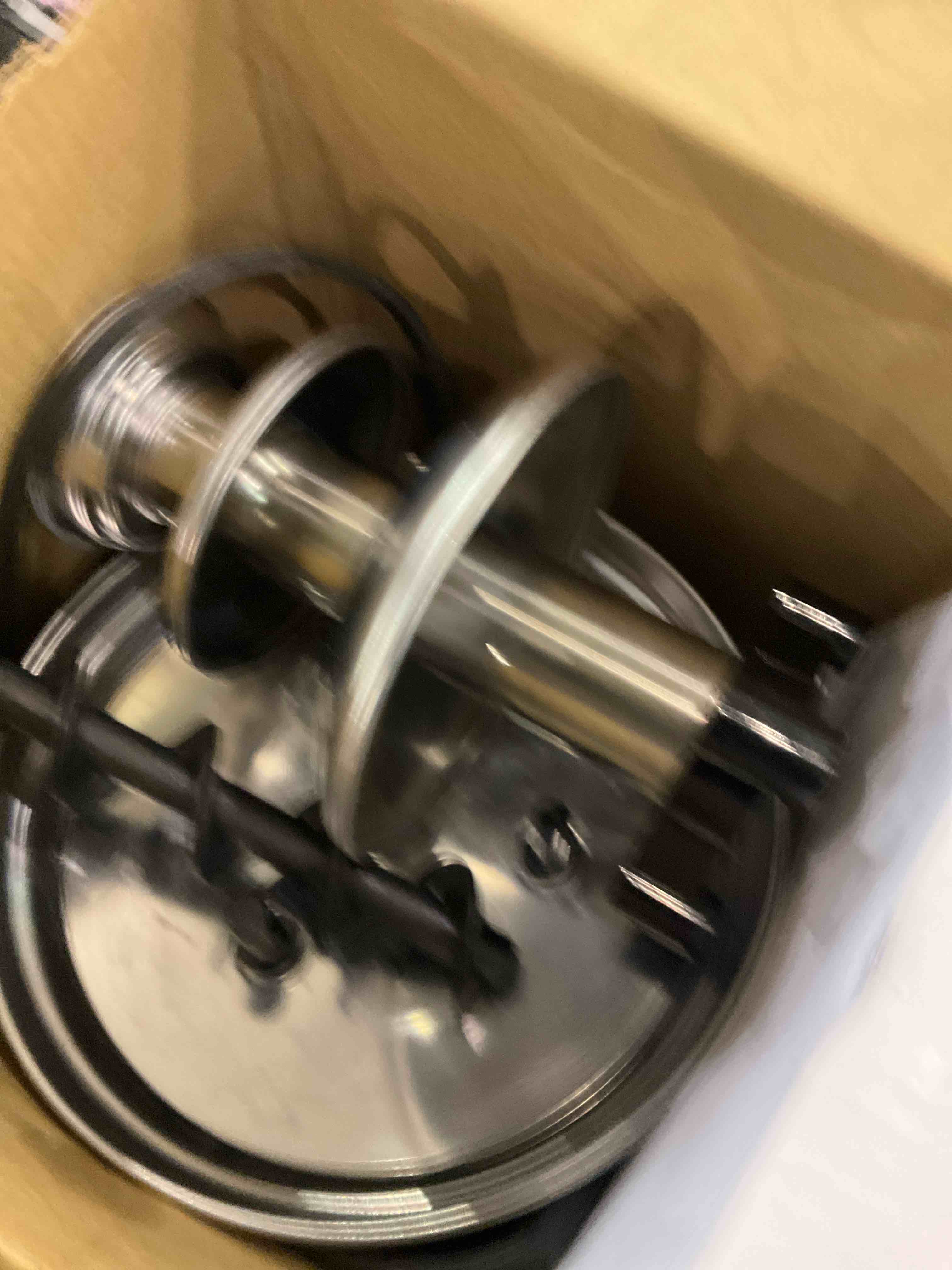 https://s3.amazonaws.com/lotting-images-prod/BargainHunt/EXS01575867_1719574353781.jpeg
