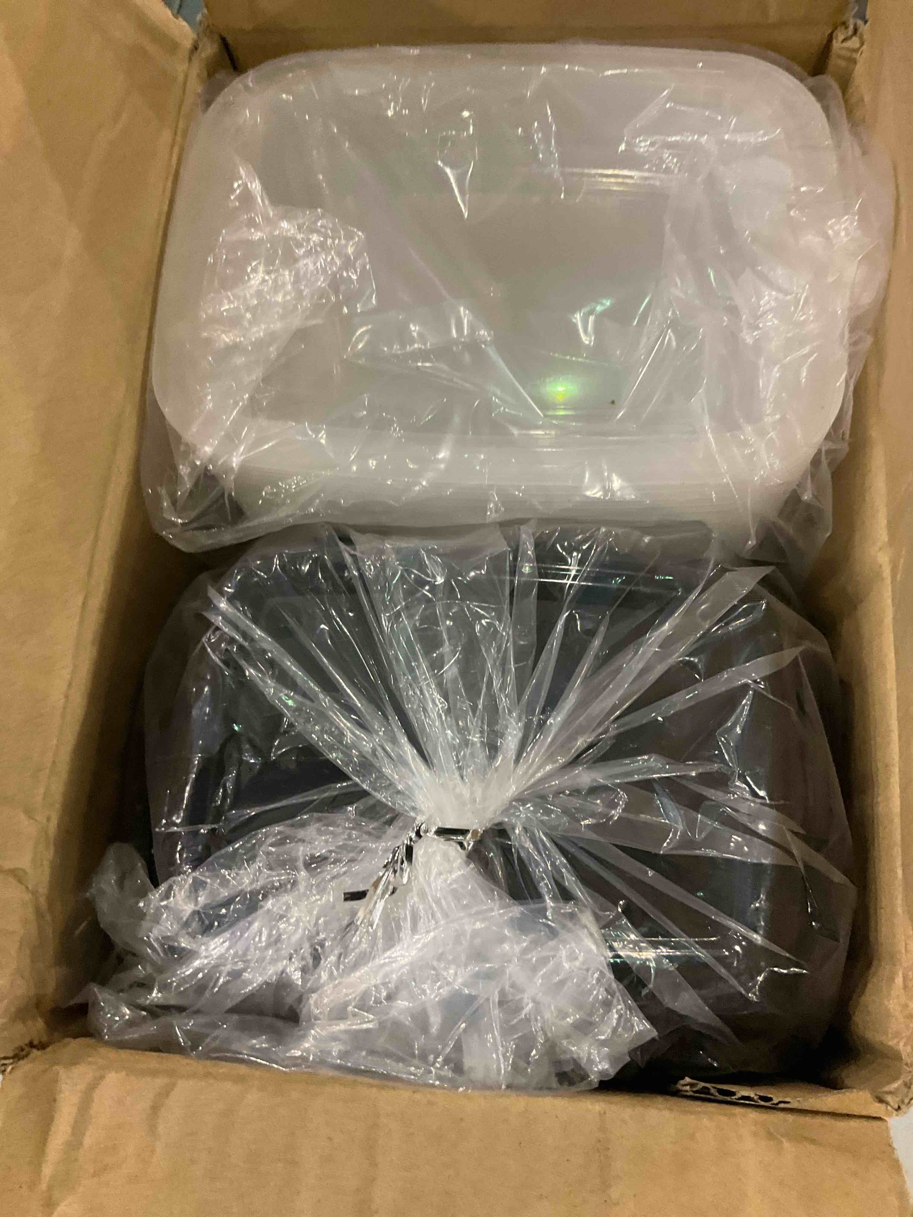 https://s3.amazonaws.com/lotting-images-prod/BargainHunt/EXS01576110_1716982310321.jpeg