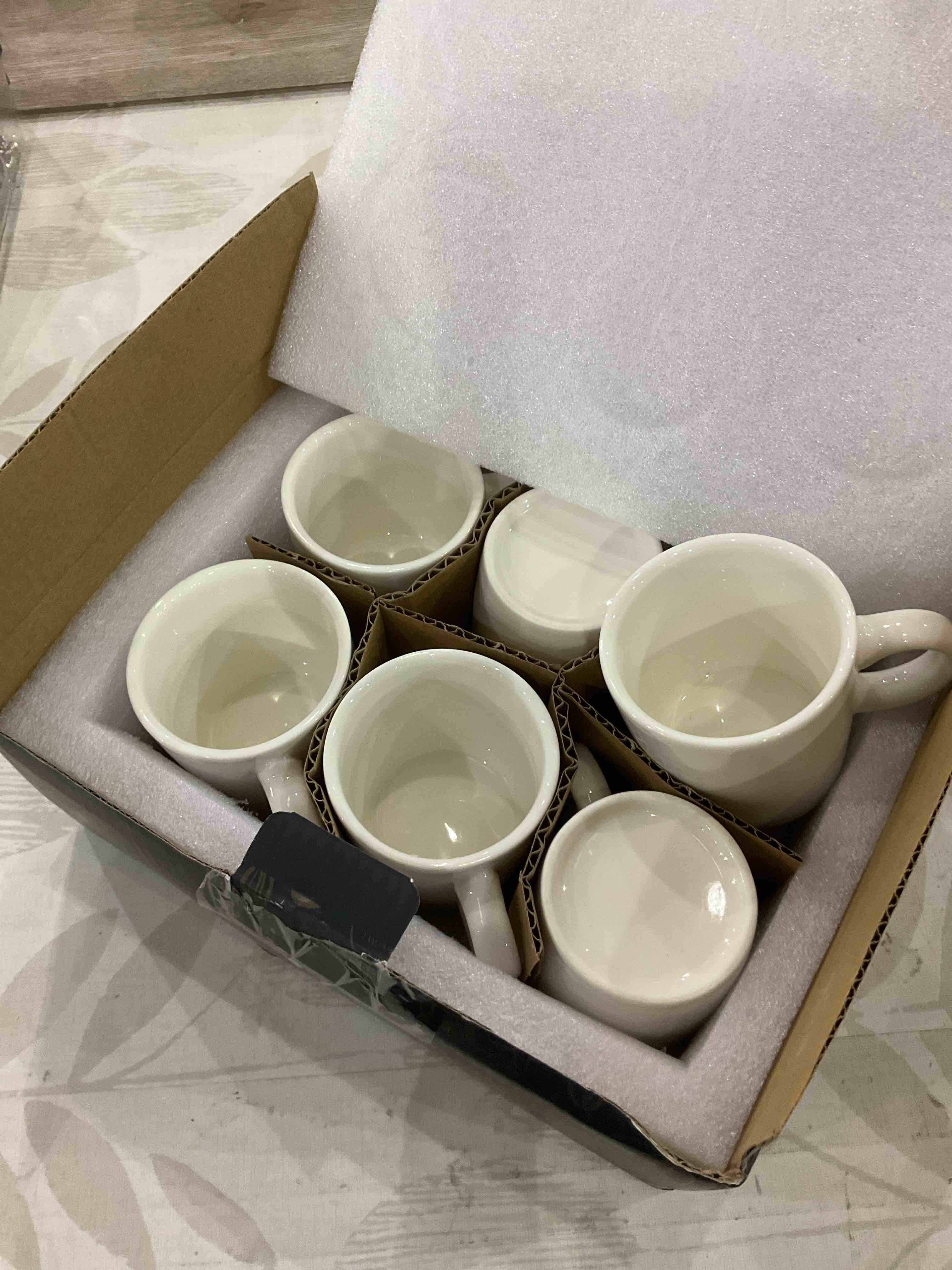 https://s3.amazonaws.com/lotting-images-prod/BargainHunt/EXS01576288_1718192056892.jpeg