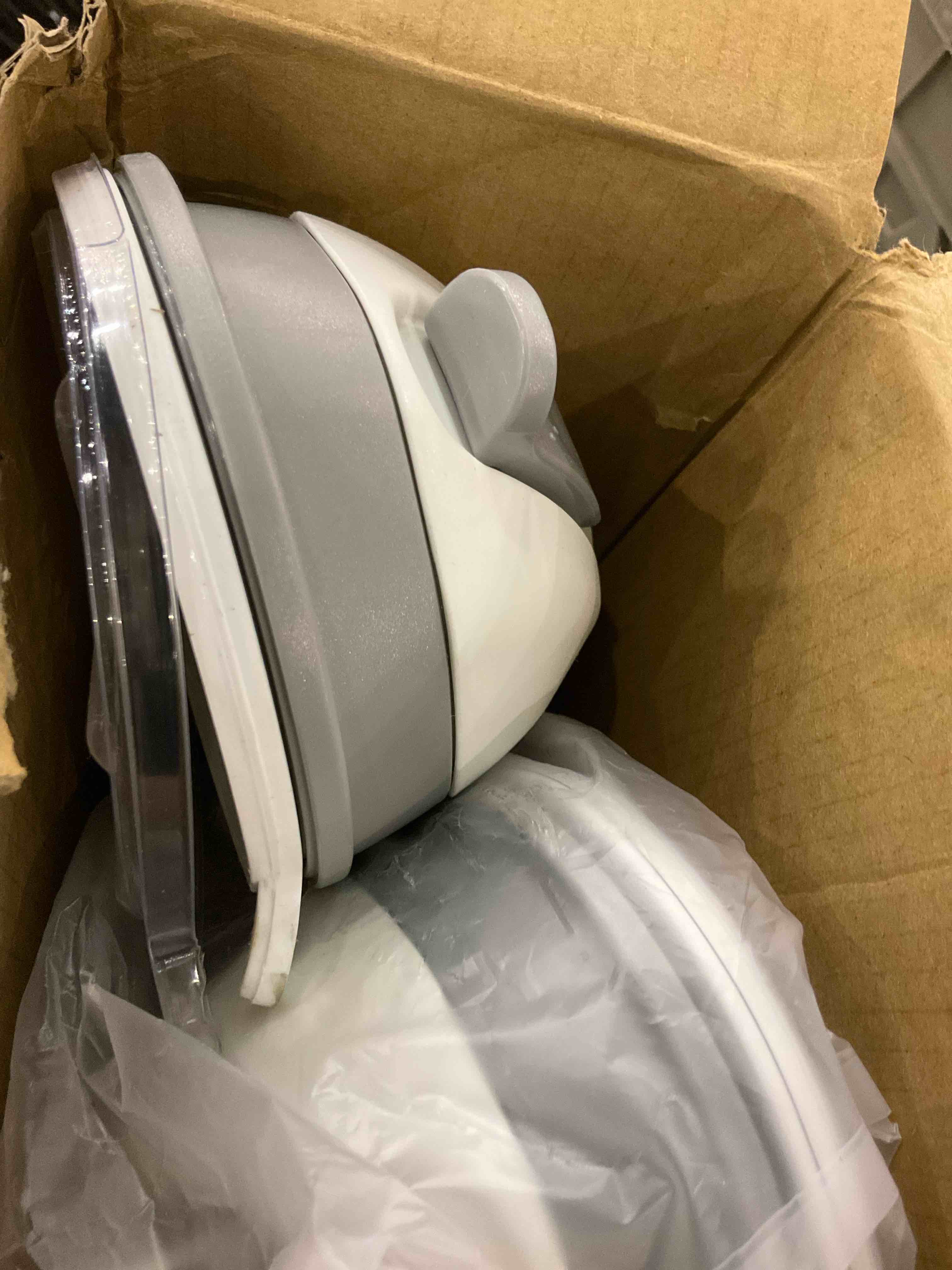 https://s3.amazonaws.com/lotting-images-prod/BargainHunt/EXS01577541_1715771499273.jpeg