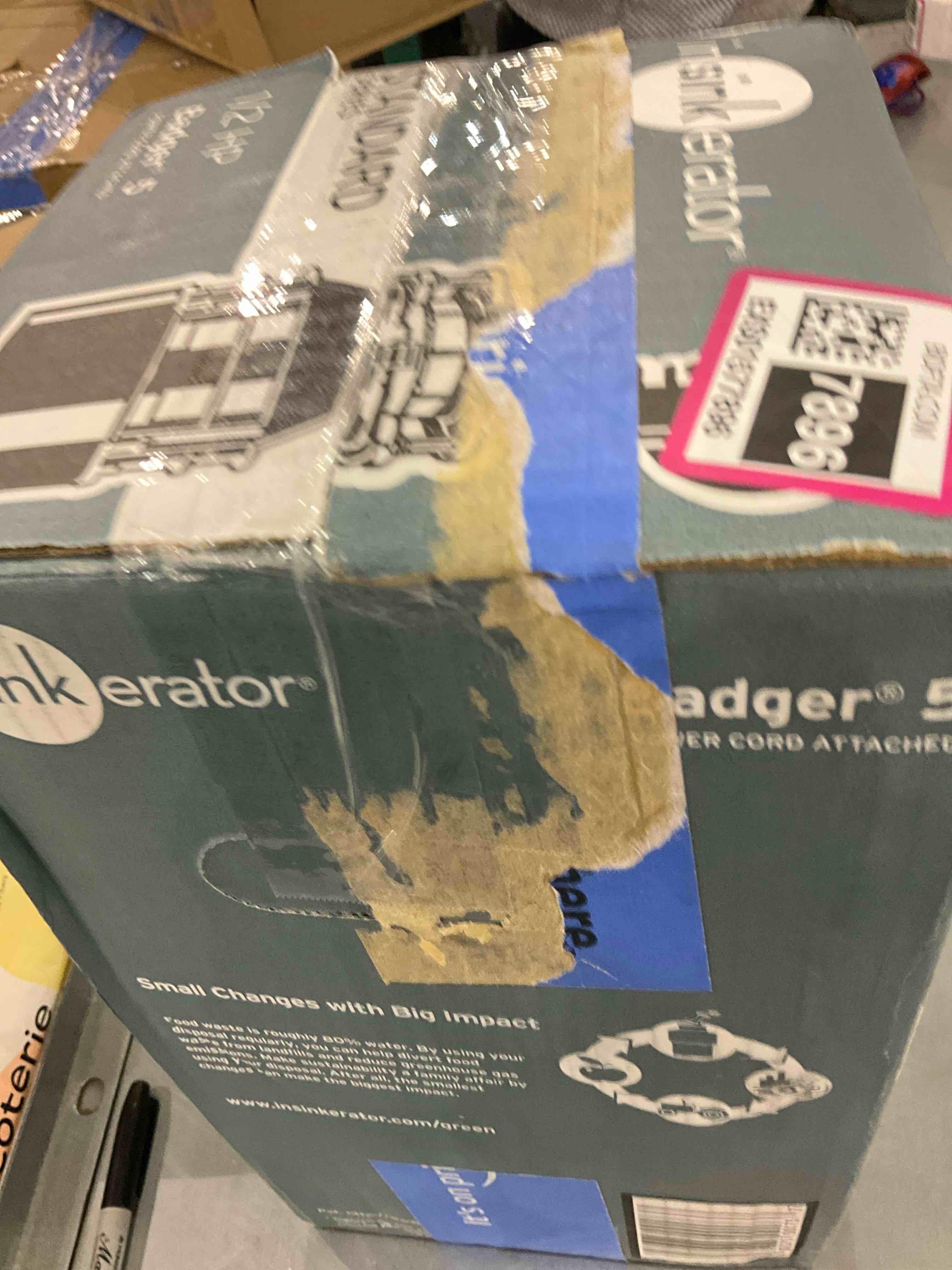 https://s3.amazonaws.com/lotting-images-prod/BargainHunt/EXS01577896_1716463230152.jpeg