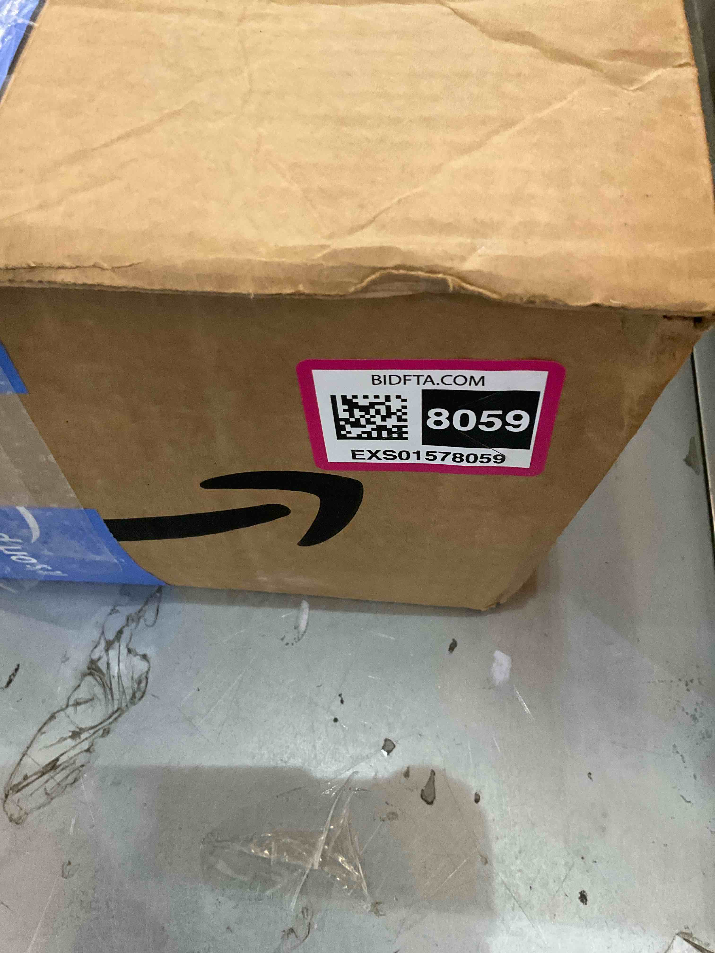 https://s3.amazonaws.com/lotting-images-prod/BargainHunt/EXS01578059_1716994619630.jpeg
