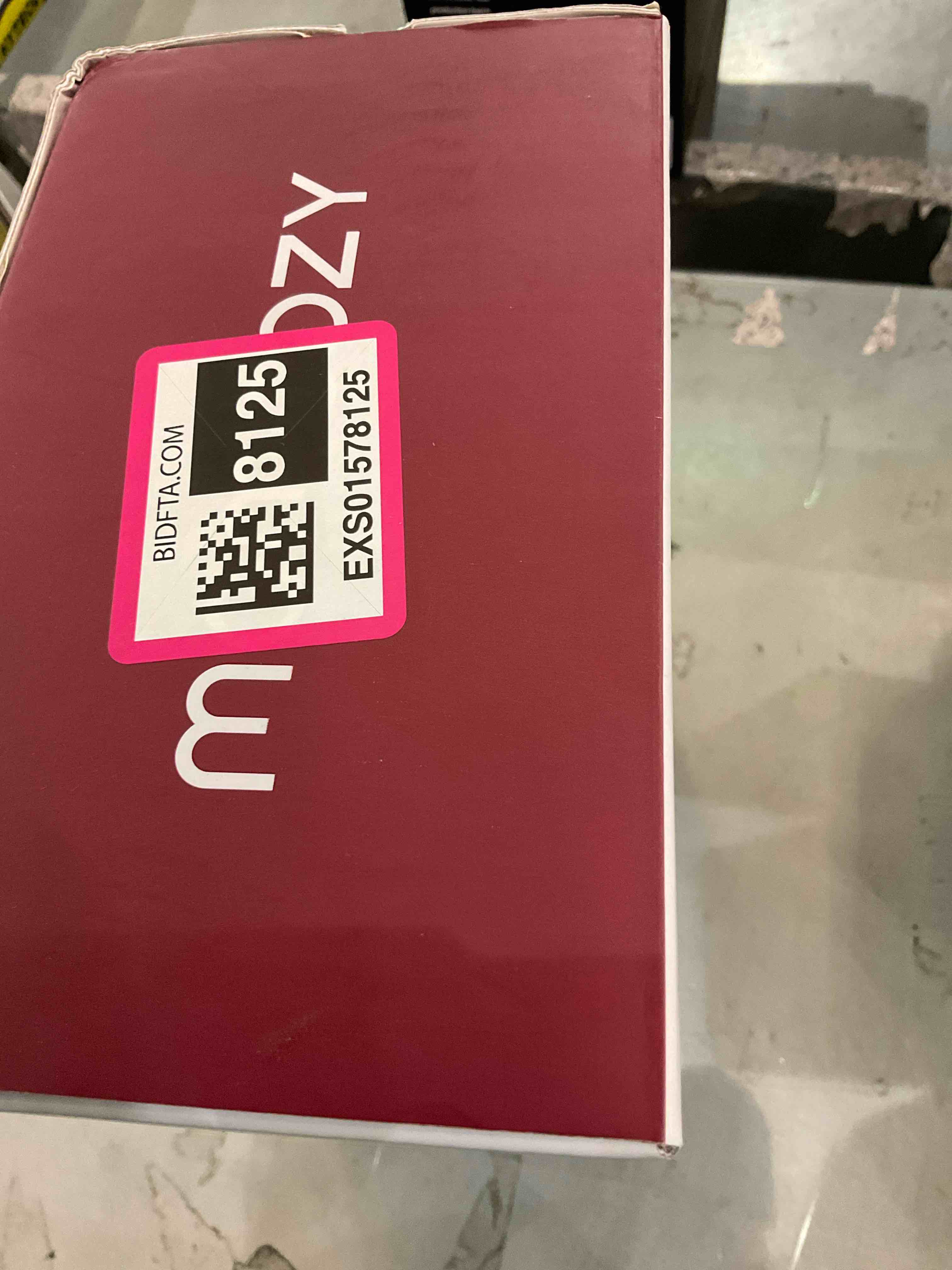 https://s3.amazonaws.com/lotting-images-prod/BargainHunt/EXS01578125_1717082375937.jpeg