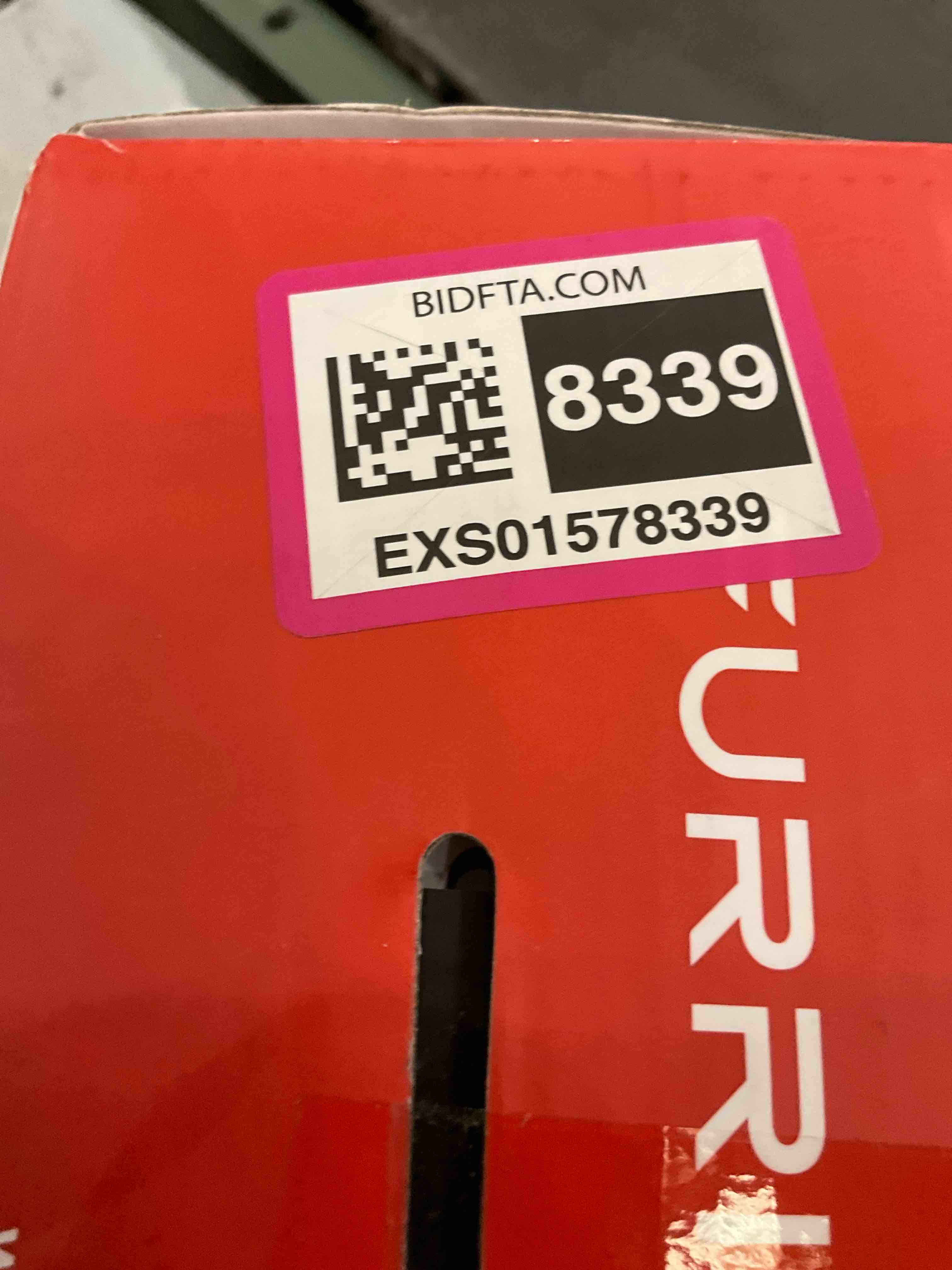https://s3.amazonaws.com/lotting-images-prod/BargainHunt/EXS01578339_1721150747614.jpeg