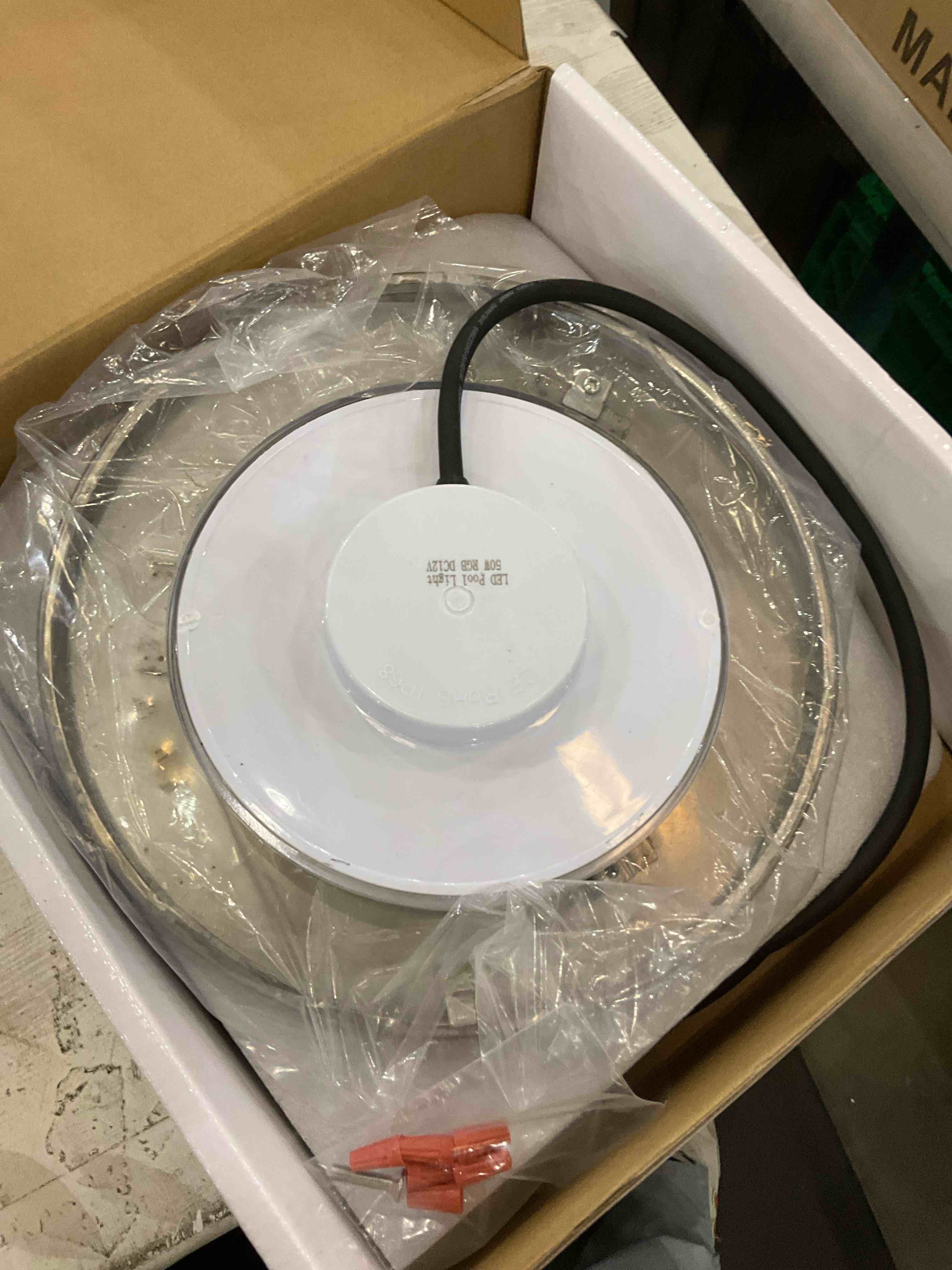 https://s3.amazonaws.com/lotting-images-prod/BargainHunt/EXS01578896_1716903998475.jpeg