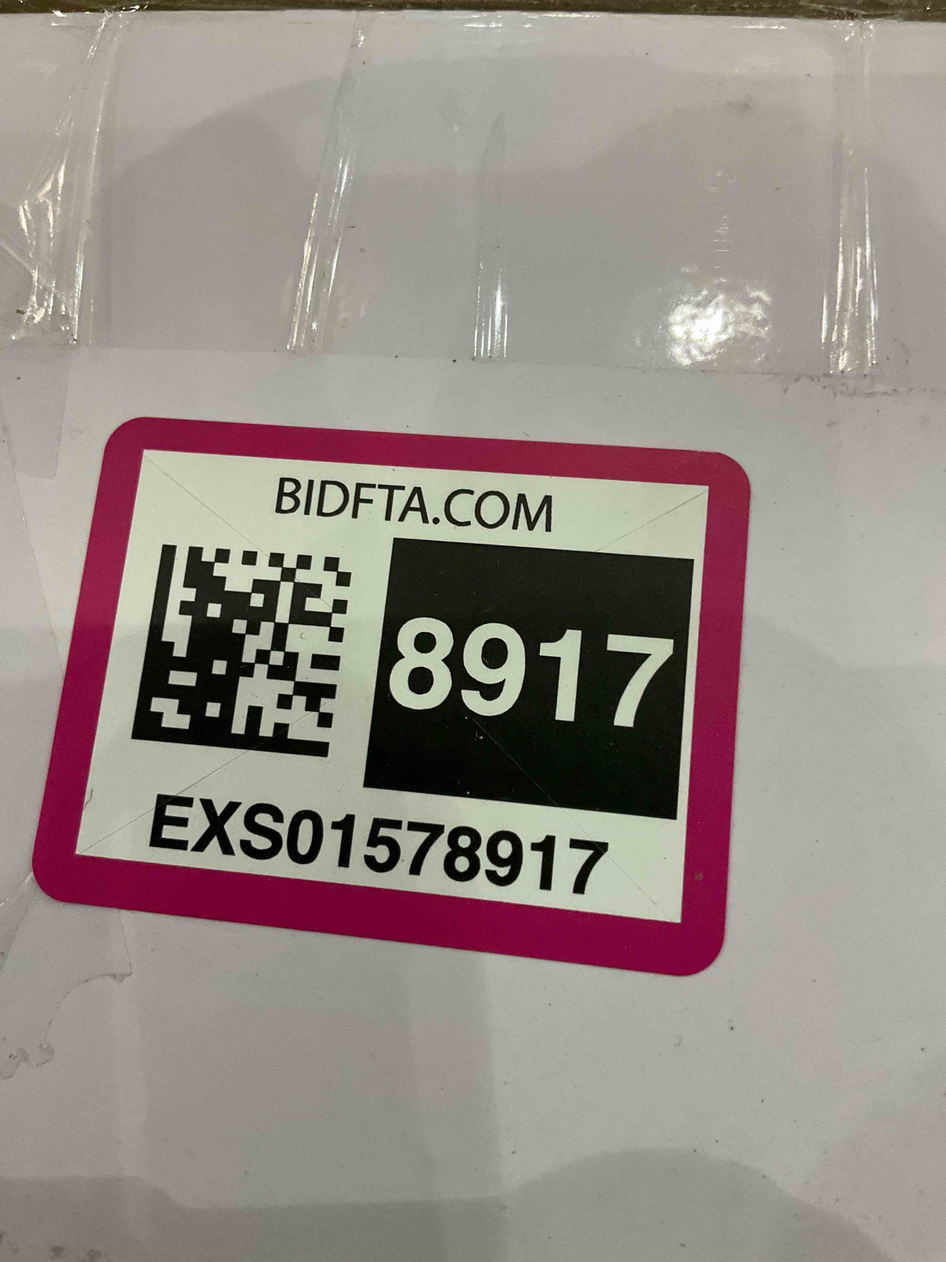 https://s3.amazonaws.com/lotting-images-prod/BargainHunt/EXS01578917_1717154411400.jpeg