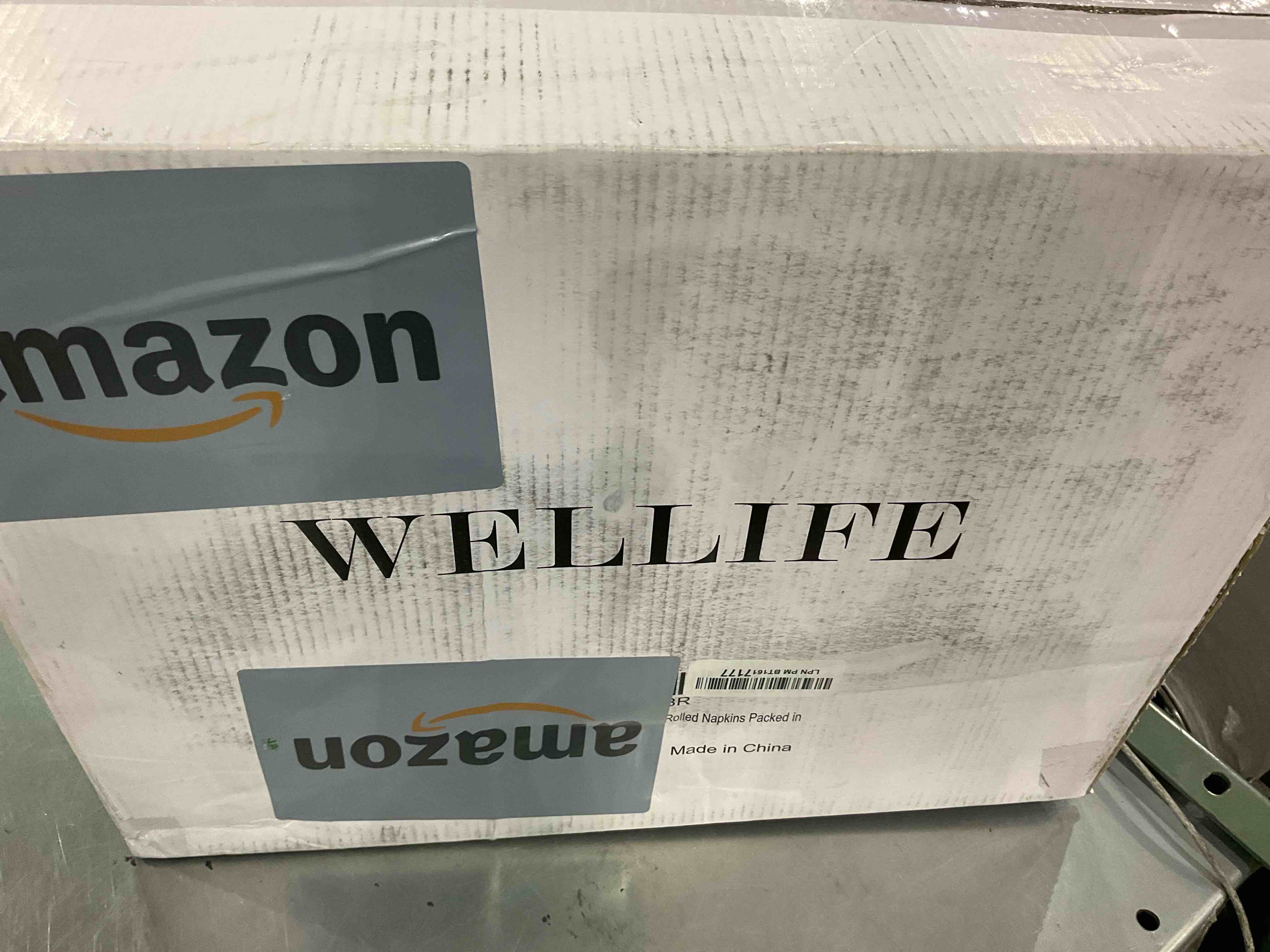 https://s3.amazonaws.com/lotting-images-prod/BargainHunt/EXS01578922_1716896653466.jpeg
