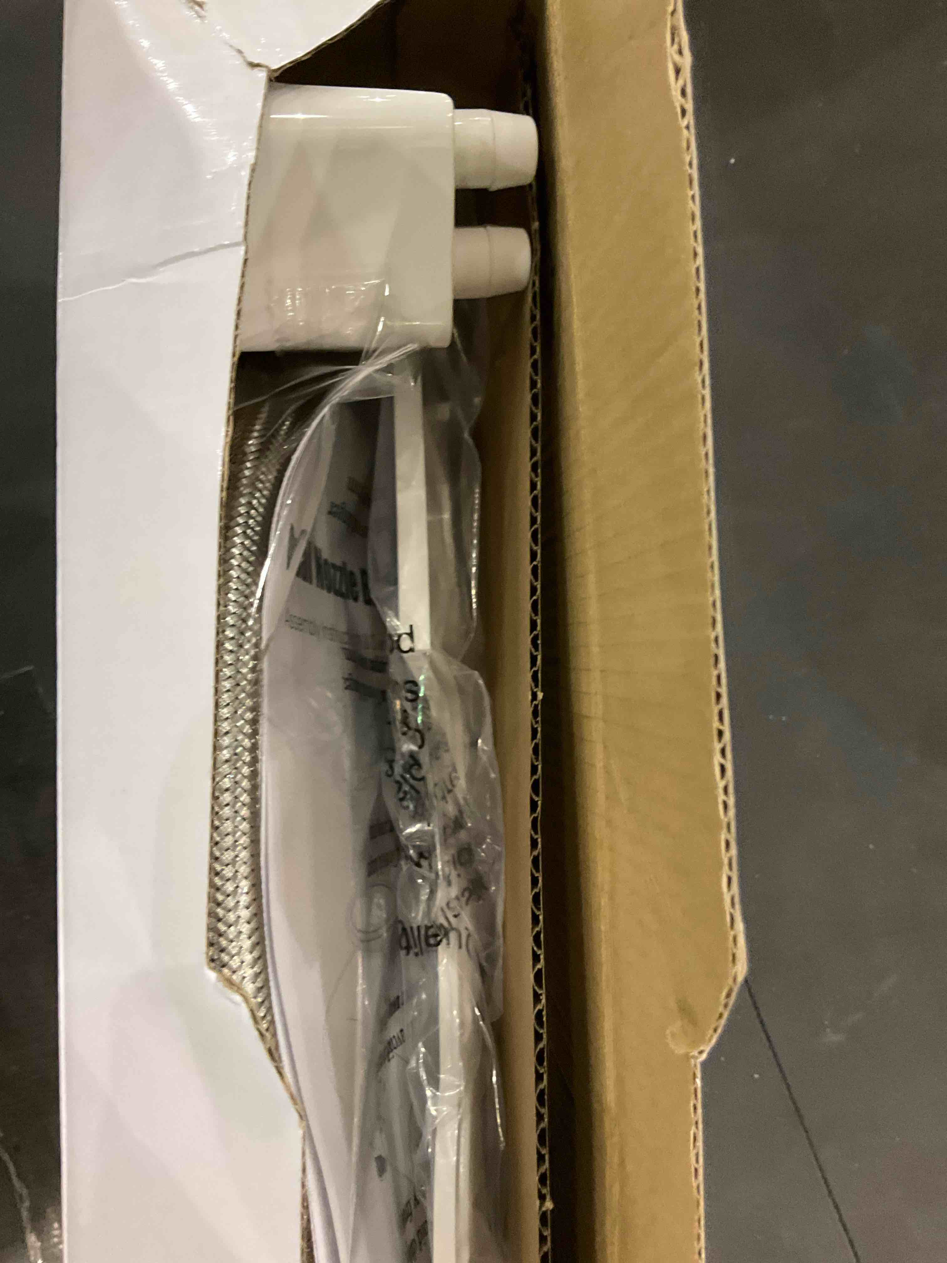 https://s3.amazonaws.com/lotting-images-prod/BargainHunt/EXS01579408_1716550022431.jpeg