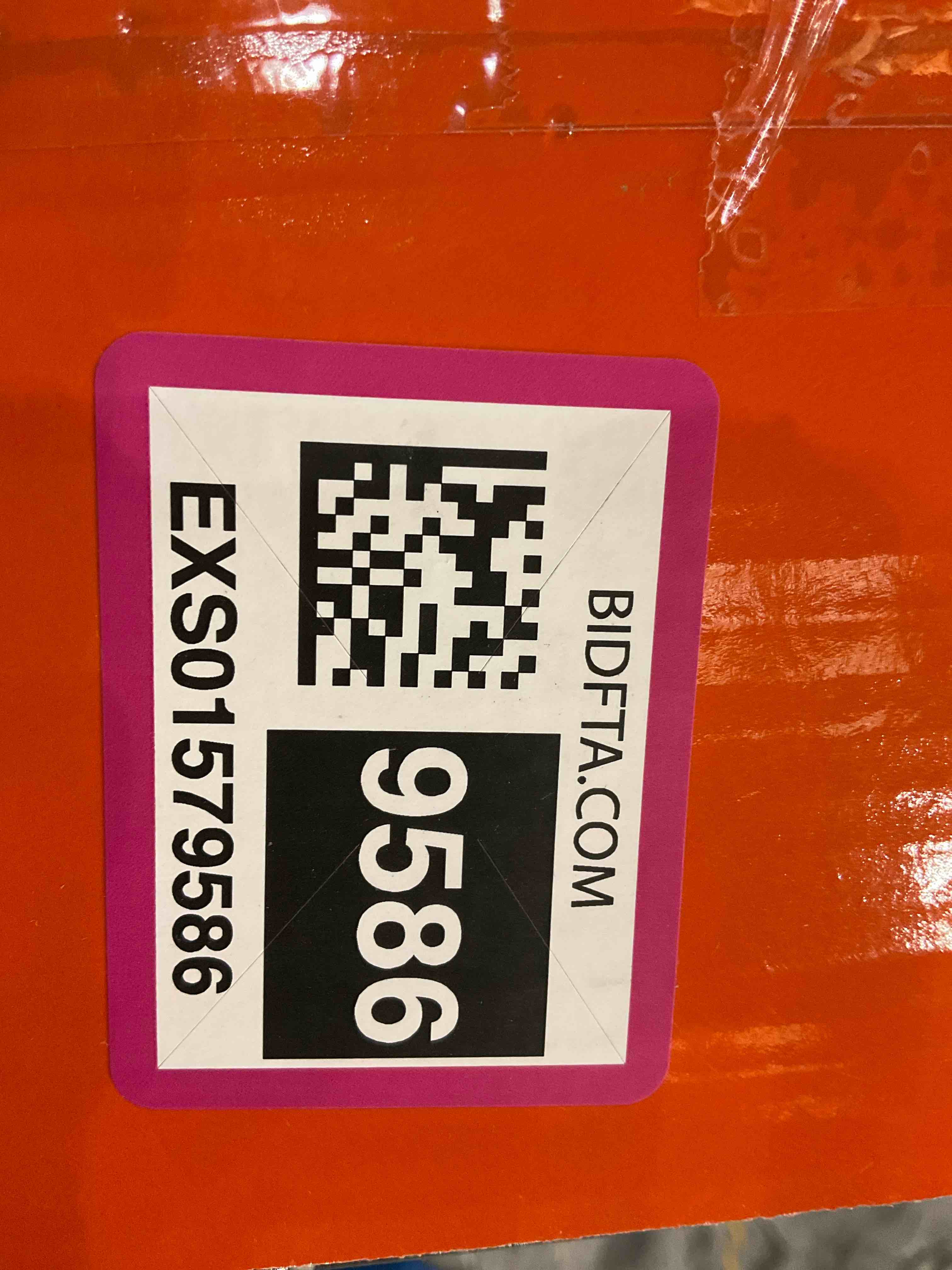 https://s3.amazonaws.com/lotting-images-prod/BargainHunt/EXS01579586_1716205082145.jpeg