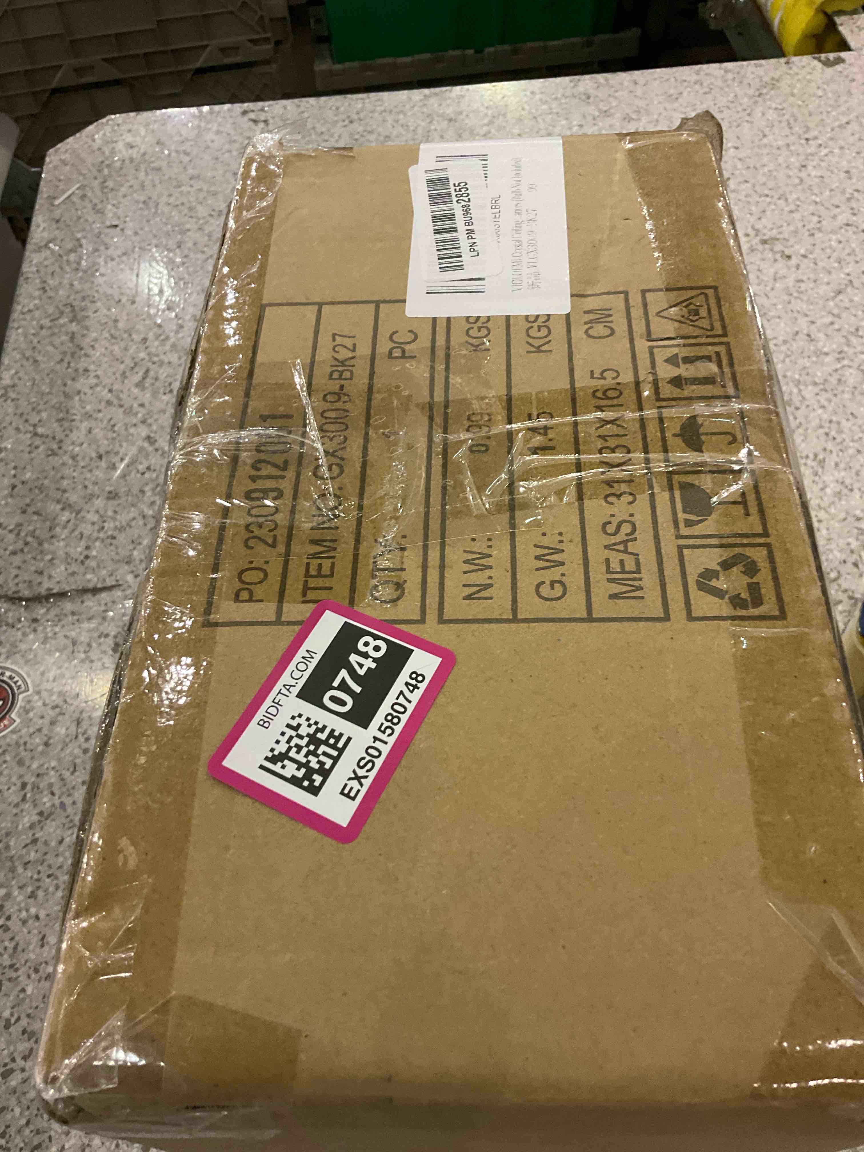 https://s3.amazonaws.com/lotting-images-prod/BargainHunt/EXS01580748_1715774160454.jpeg
