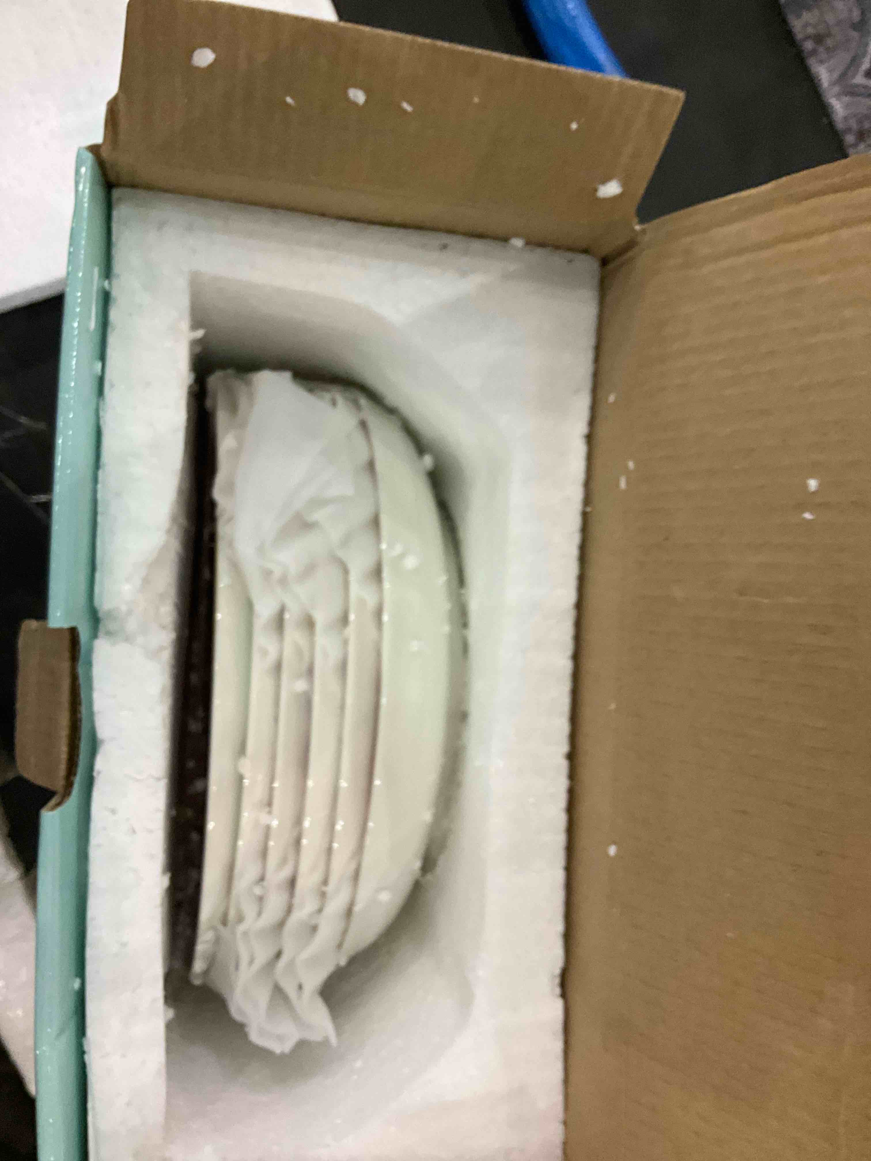 https://s3.amazonaws.com/lotting-images-prod/BargainHunt/EXS01580804_1715859043490.jpeg