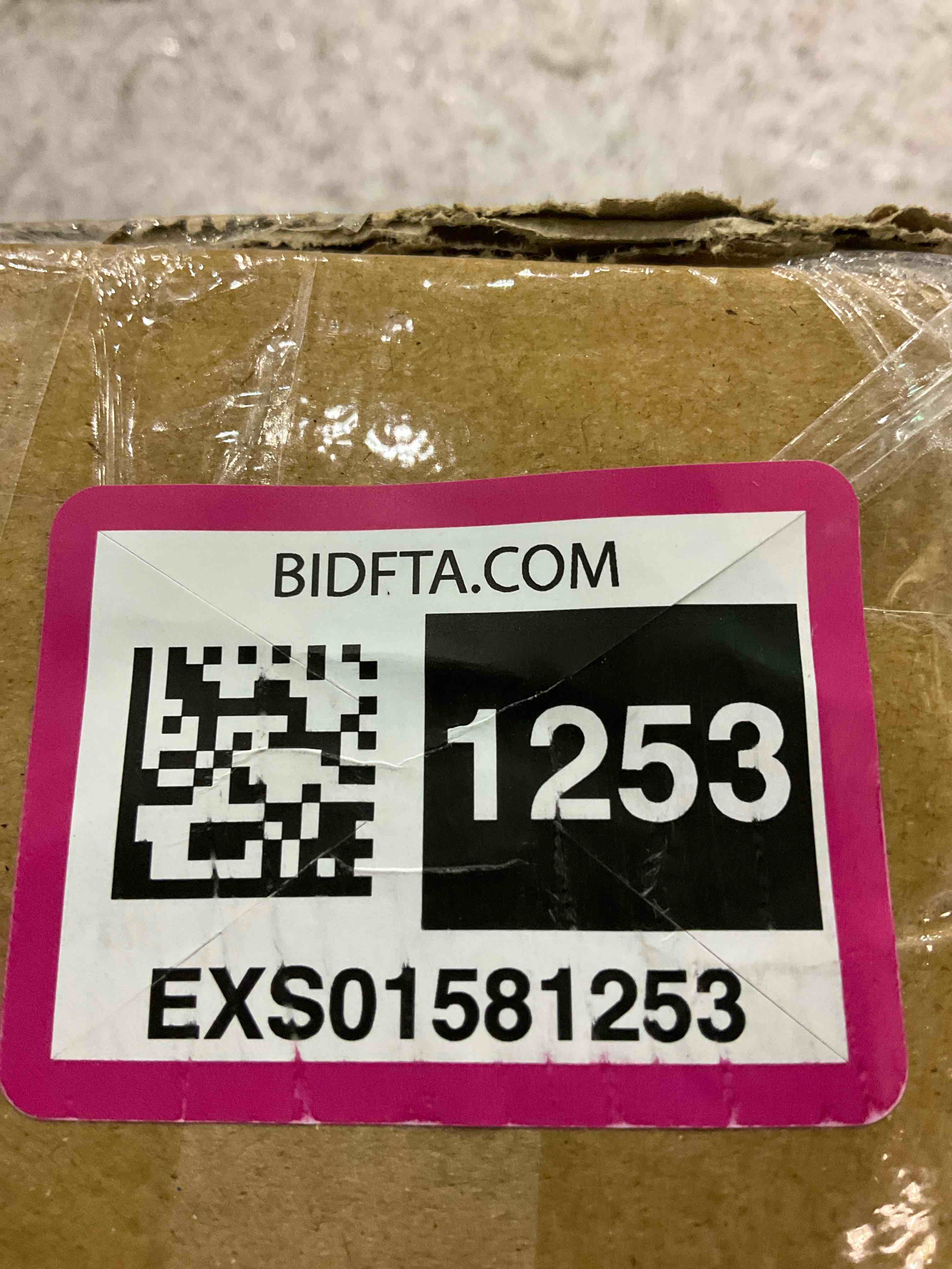 https://s3.amazonaws.com/lotting-images-prod/BargainHunt/EXS01581253_1715254843501.jpeg