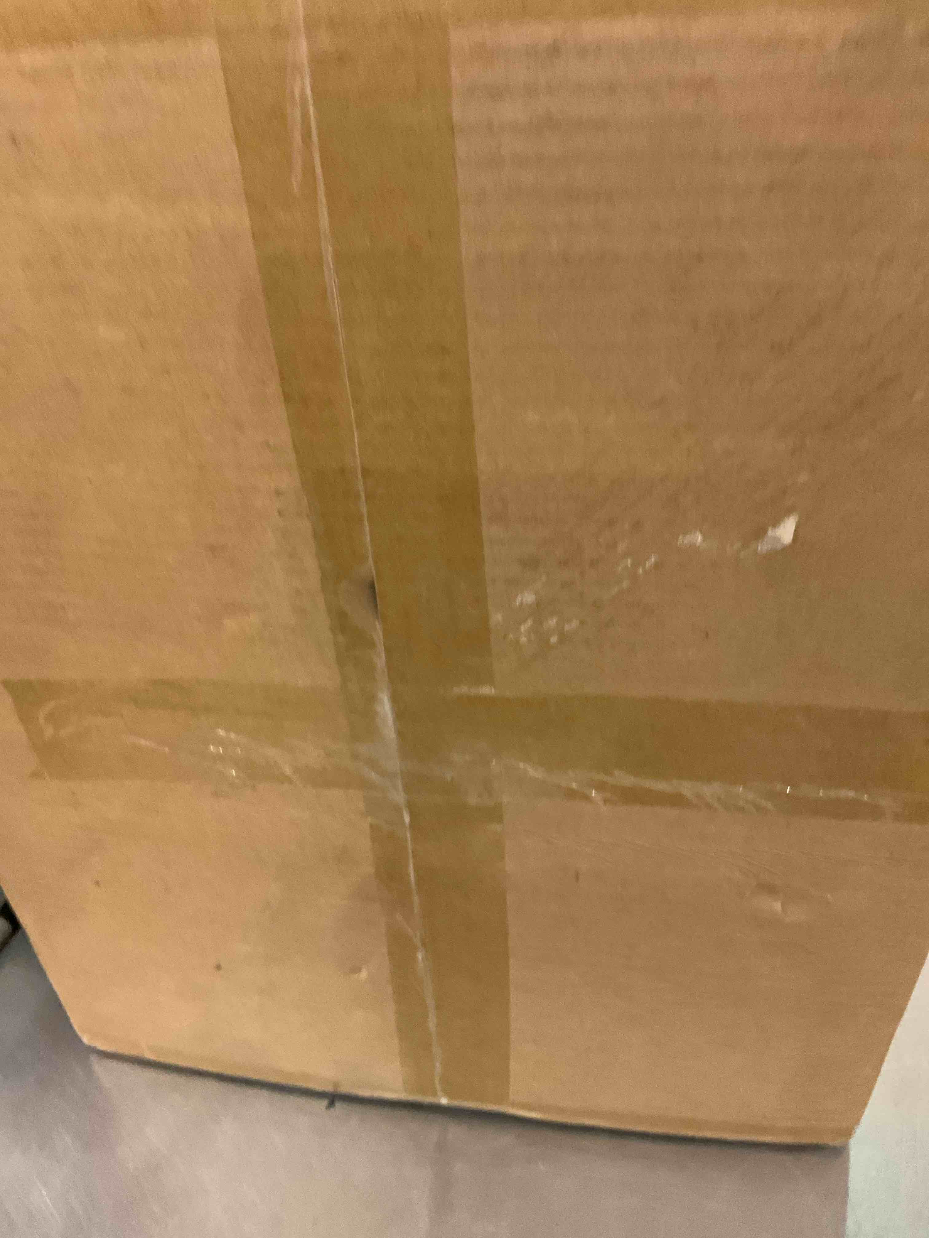 https://s3.amazonaws.com/lotting-images-prod/BargainHunt/EXS01581333_1714755398395.jpeg