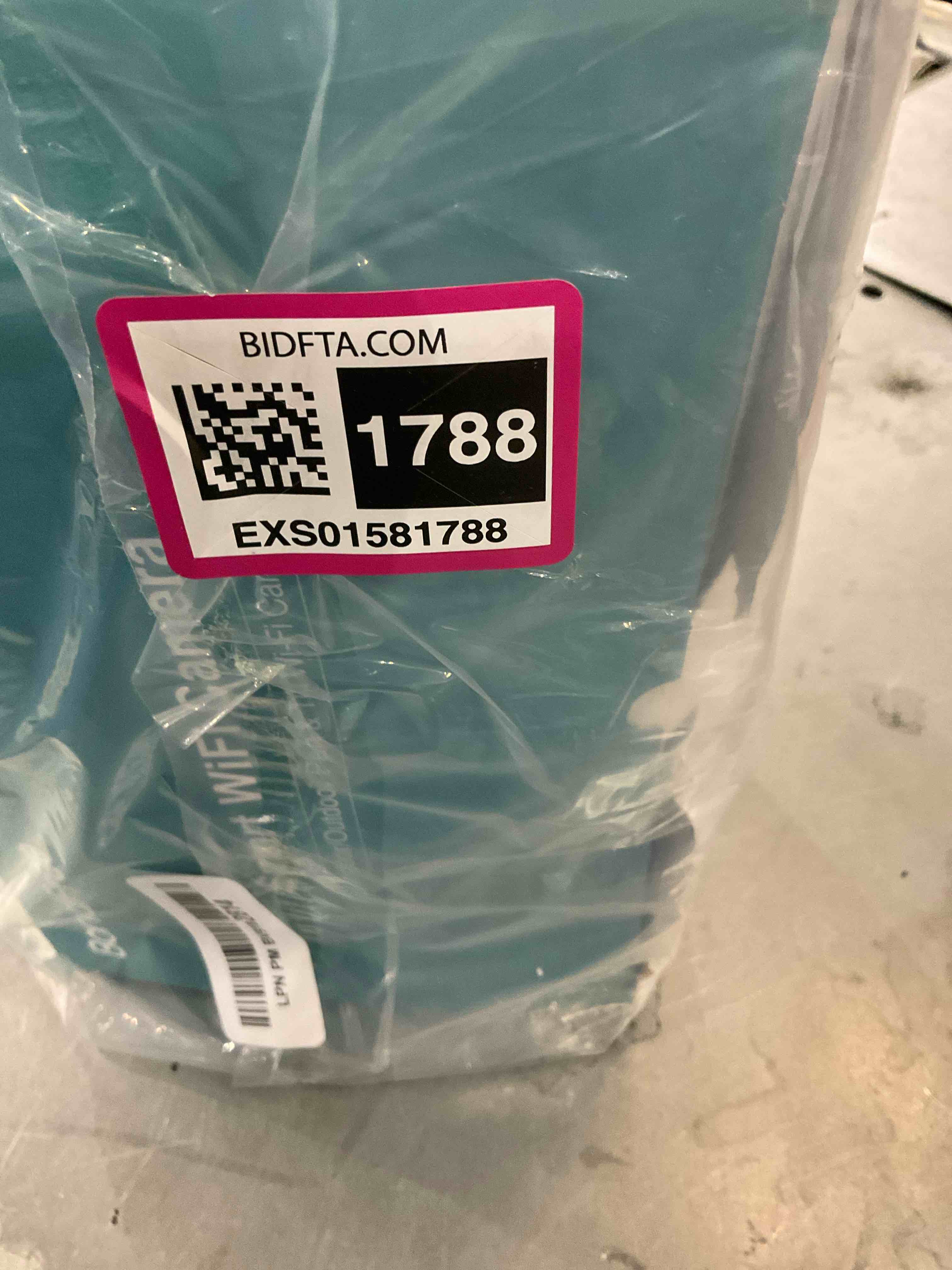 https://s3.amazonaws.com/lotting-images-prod/BargainHunt/EXS01581788_1715698701244.jpeg