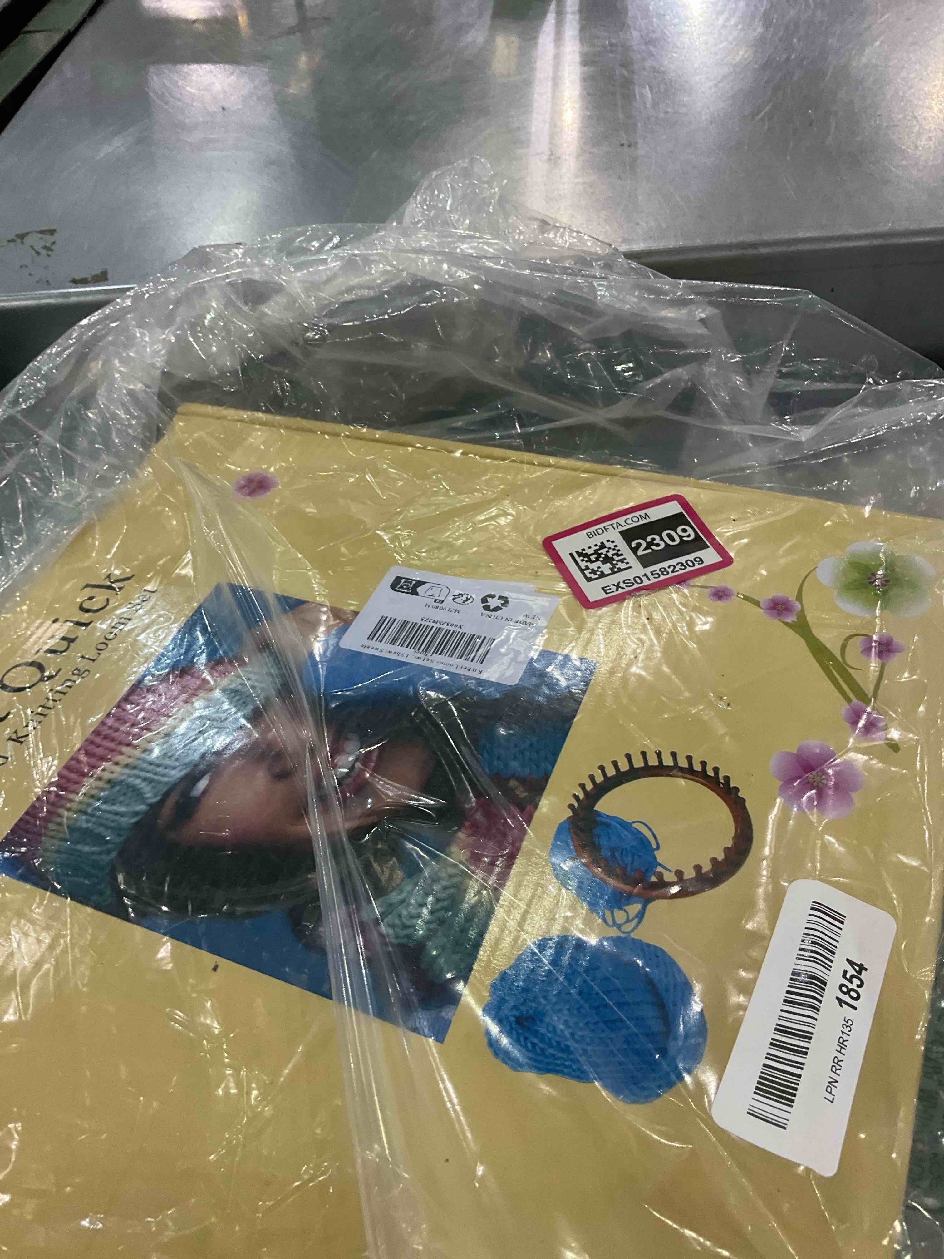 https://s3.amazonaws.com/lotting-images-prod/BargainHunt/EXS01582309_1717511530104.jpeg