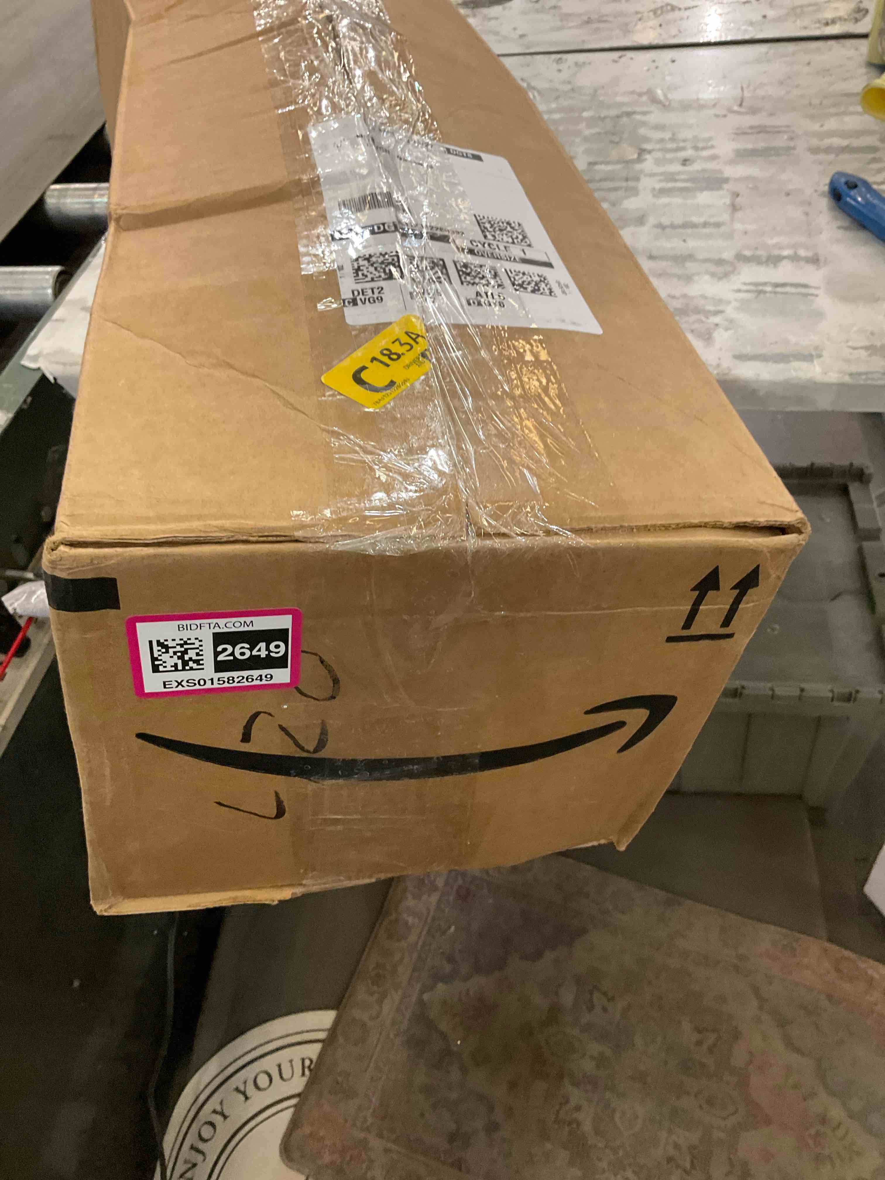 https://s3.amazonaws.com/lotting-images-prod/BargainHunt/EXS01582649_1714417364260.jpeg