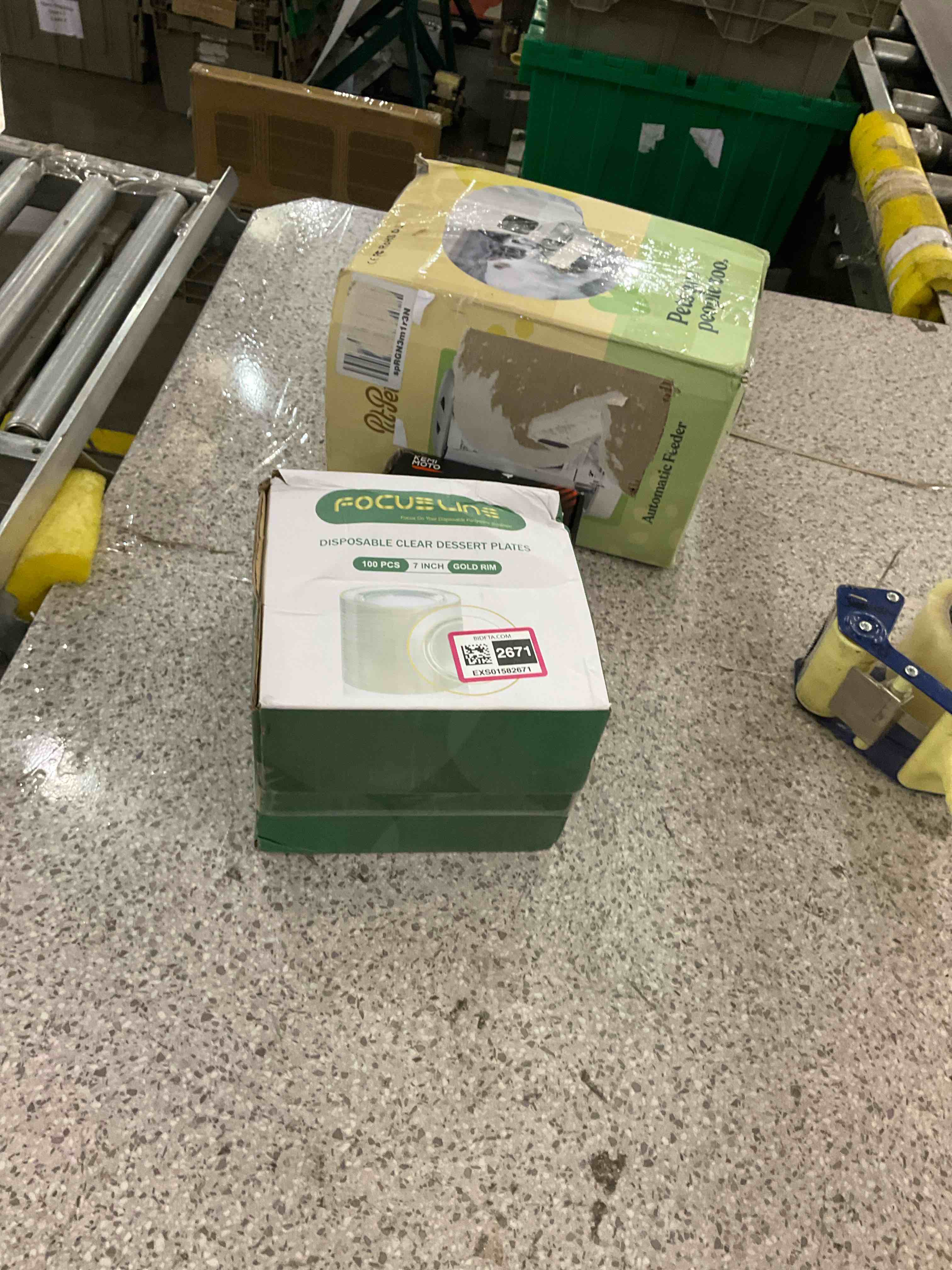 https://s3.amazonaws.com/lotting-images-prod/BargainHunt/EXS01582671_1714499403140.jpeg