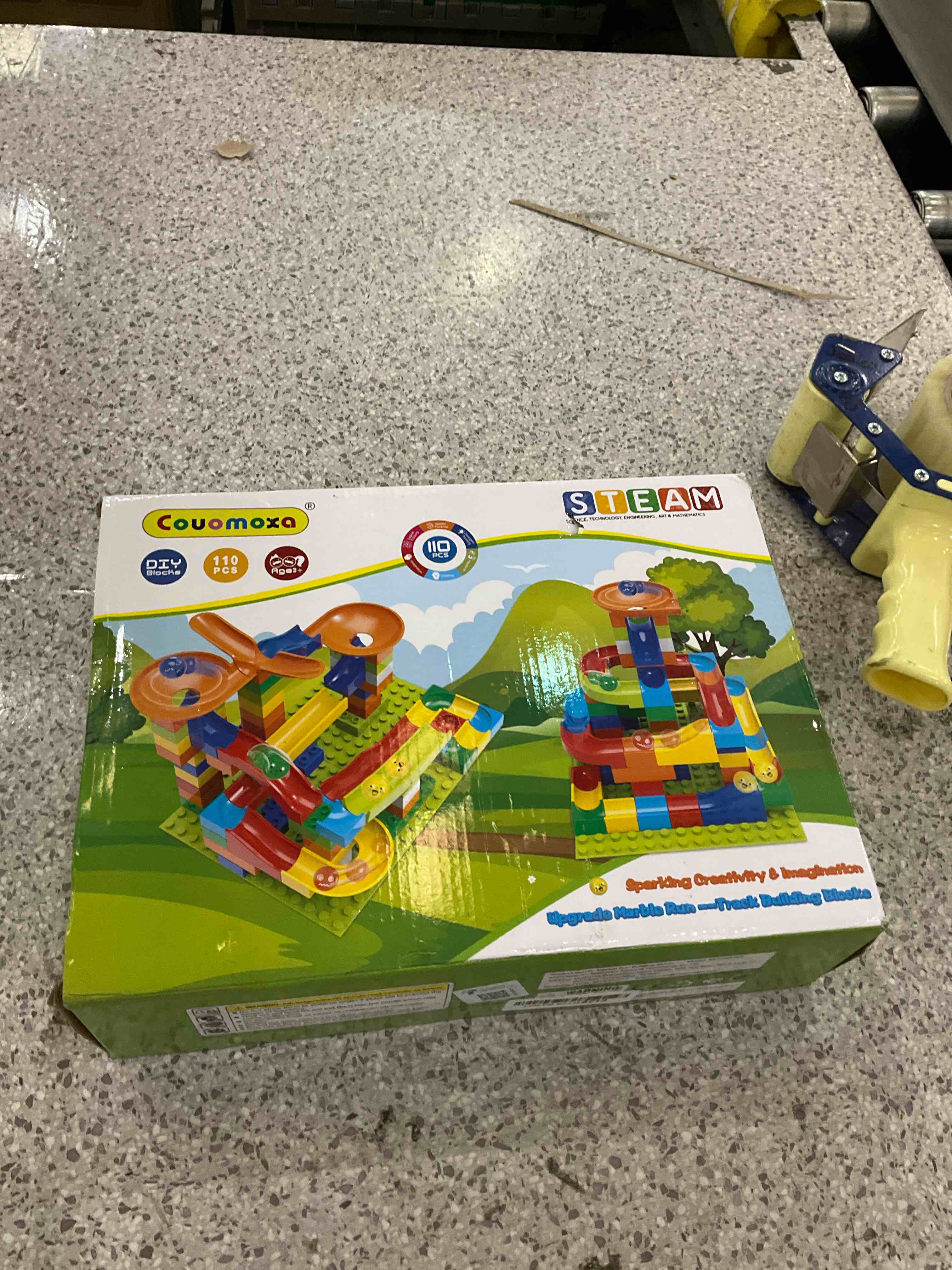 https://s3.amazonaws.com/lotting-images-prod/BargainHunt/EXS01582728_1714497164993.jpeg