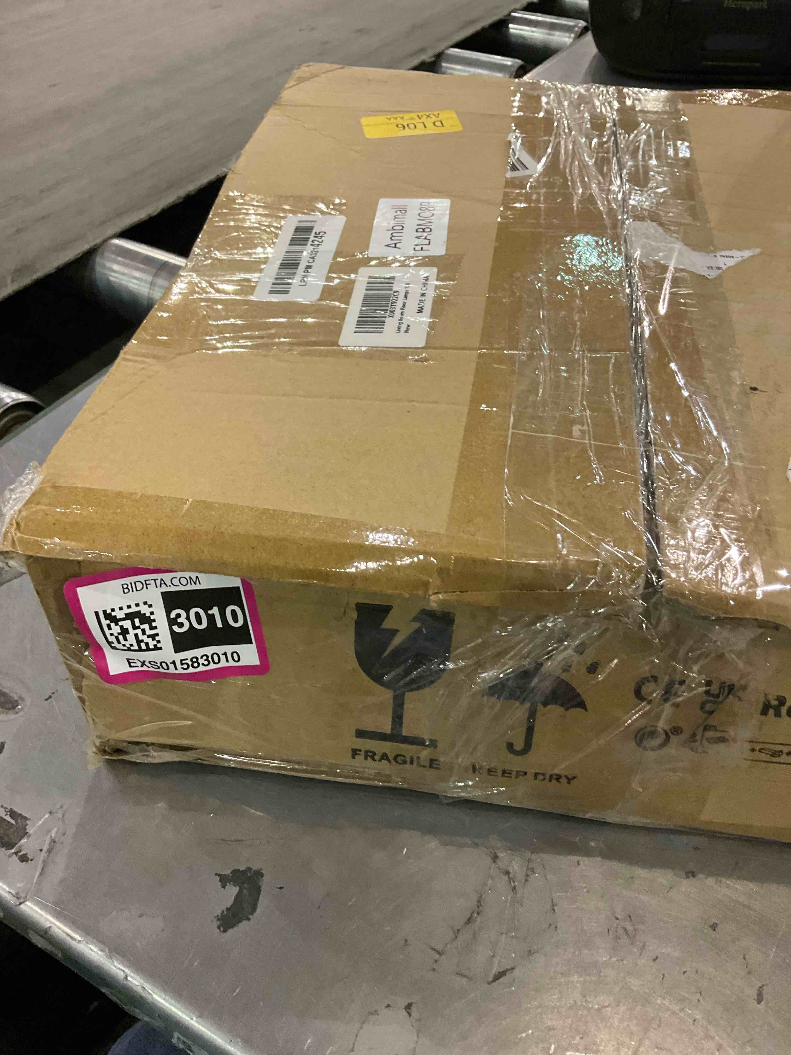 https://s3.amazonaws.com/lotting-images-prod/BargainHunt/EXS01583010_1713958156671.jpeg